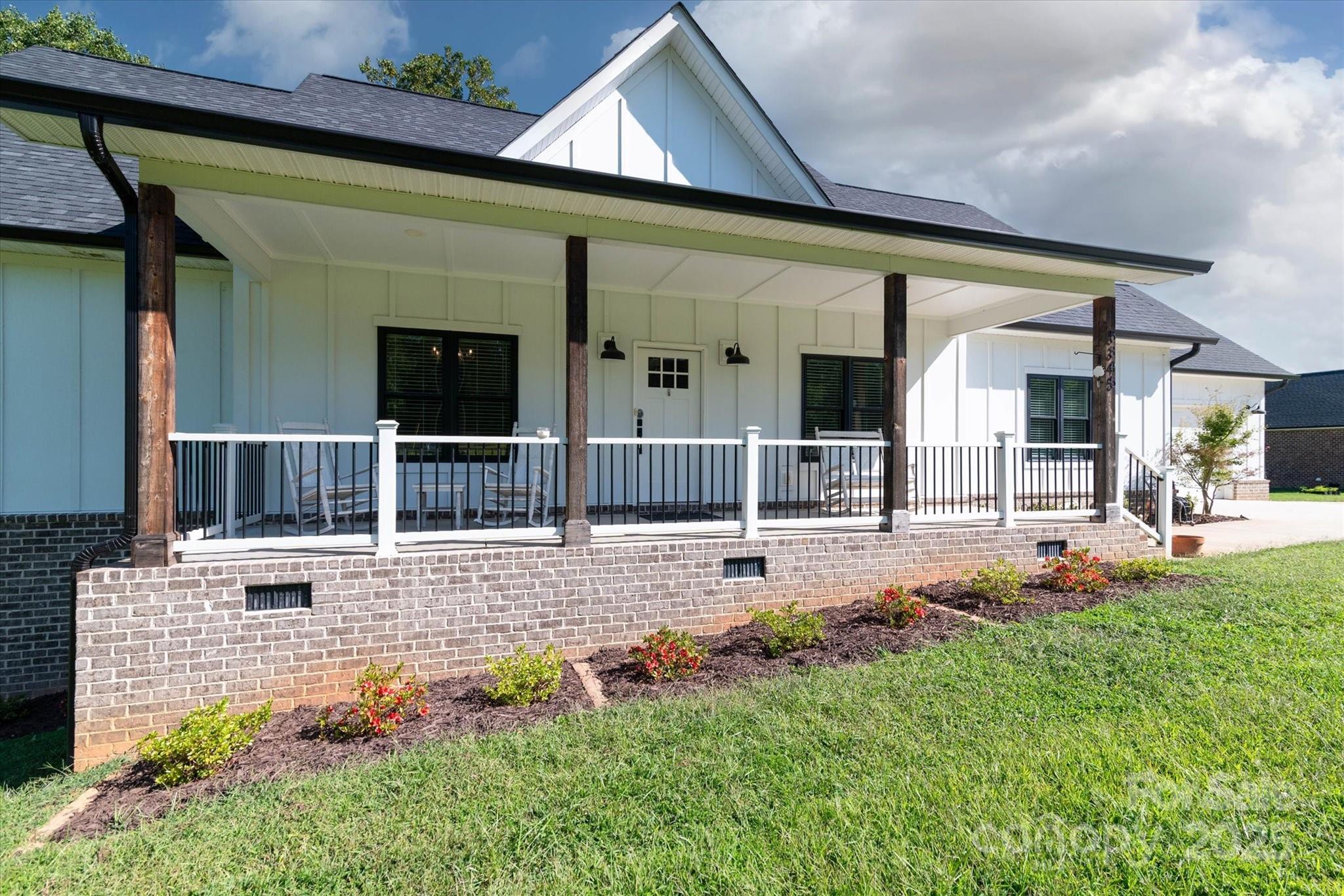5345 Christopher Road