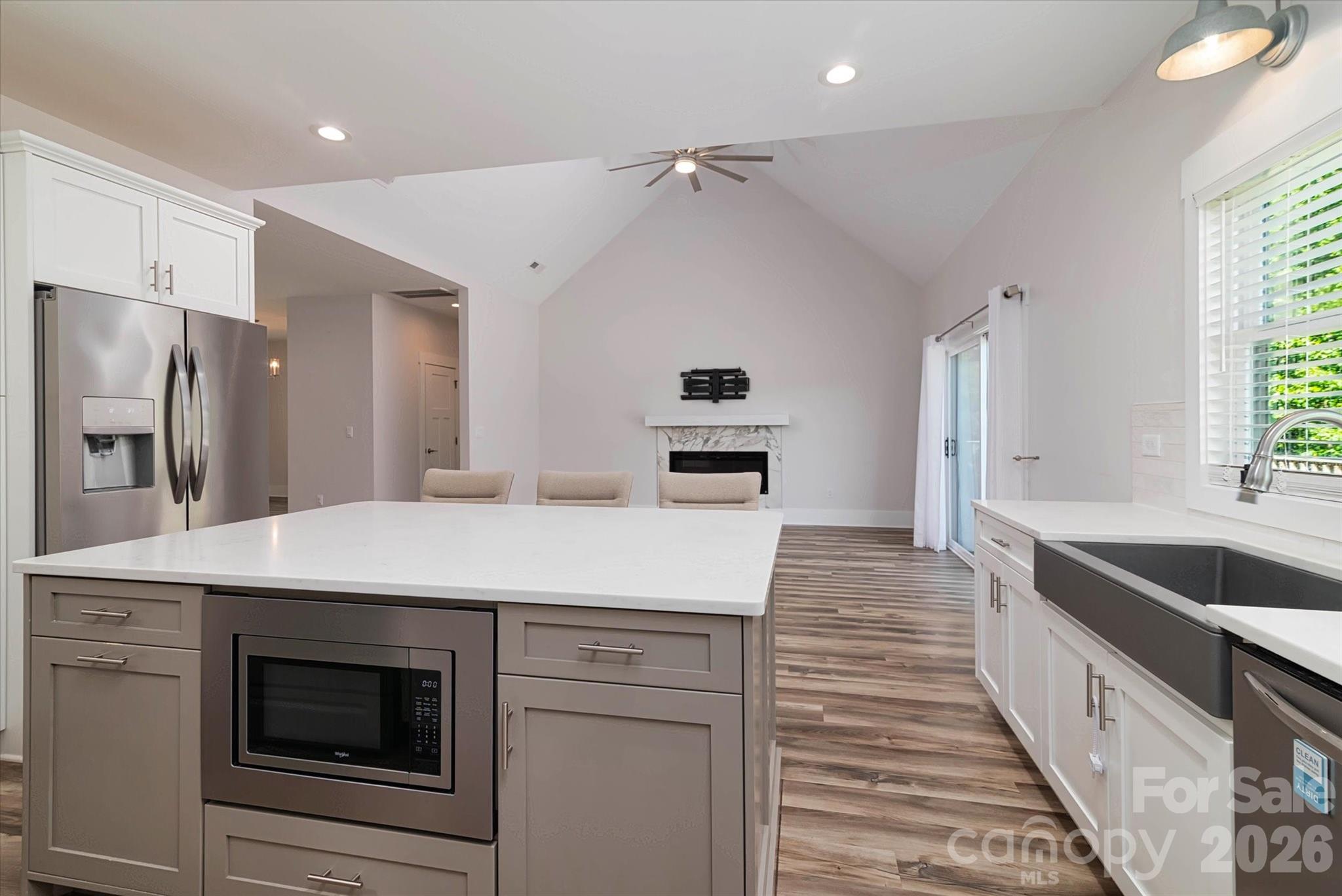 5345 Christopher Road