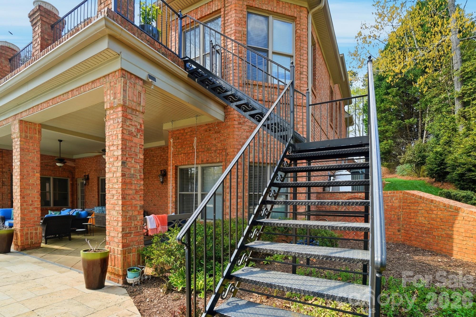 107 Nautilus Court
