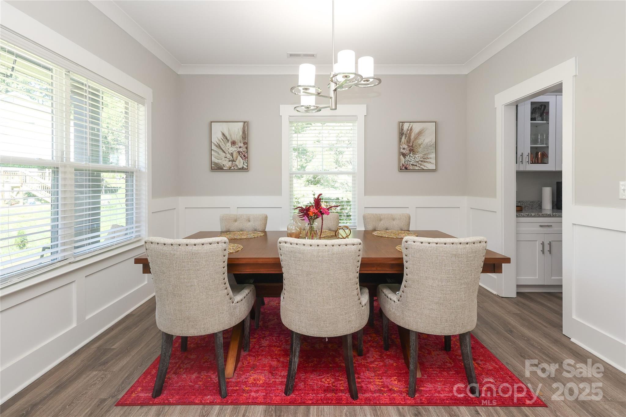 10105 Greenwood Court Unit: 27