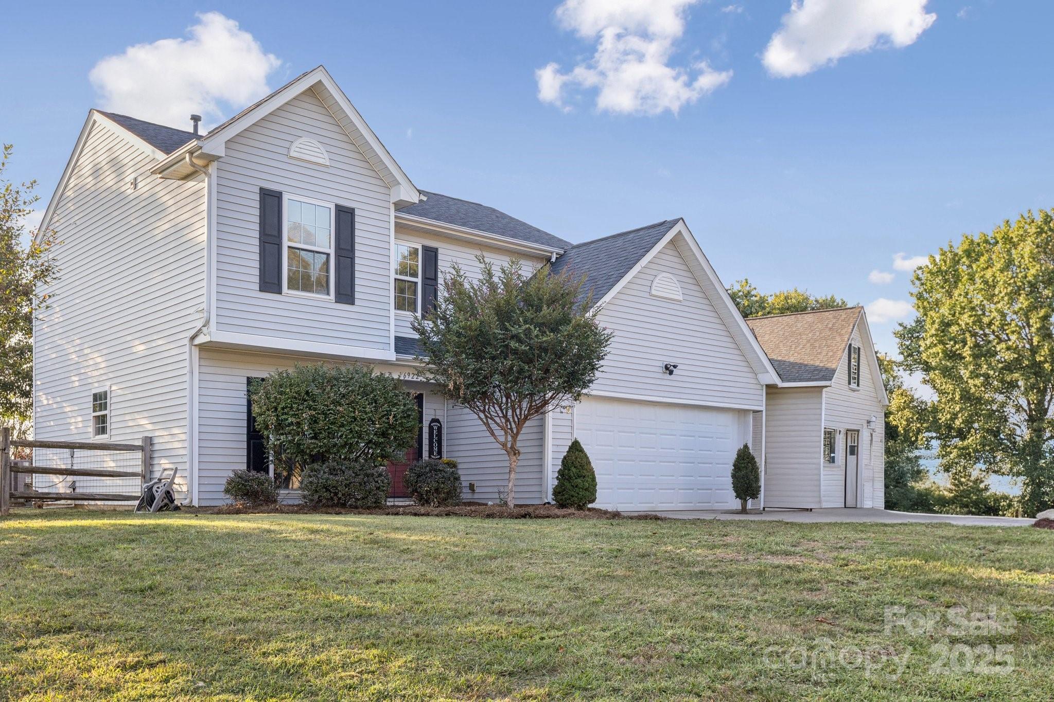 6922 Brandon Chase Lane