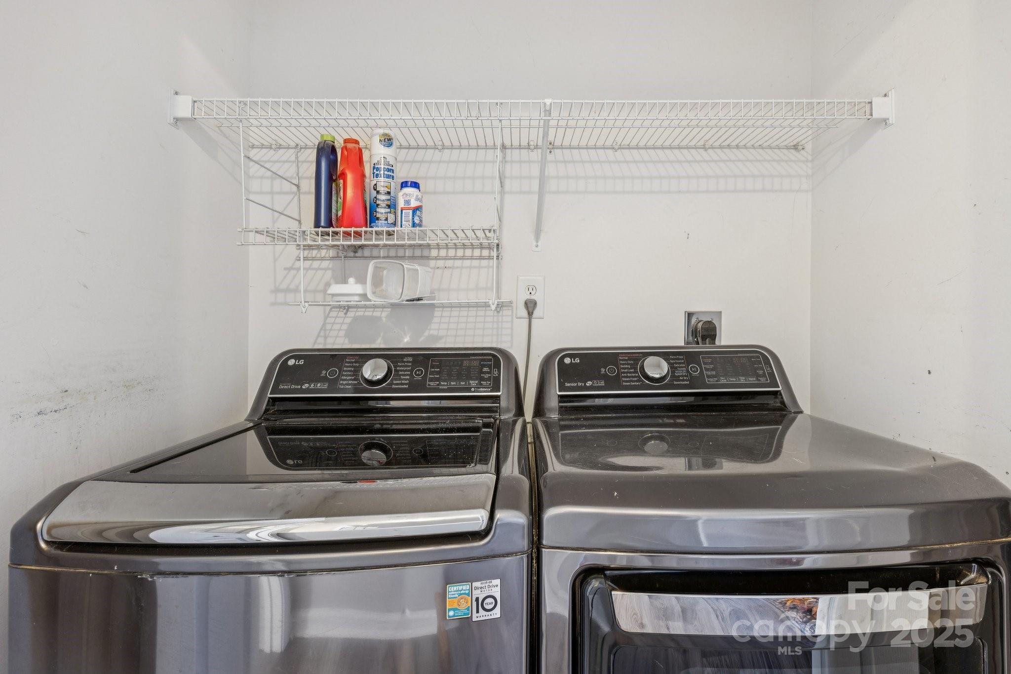 6922 Brandon Chase Lane