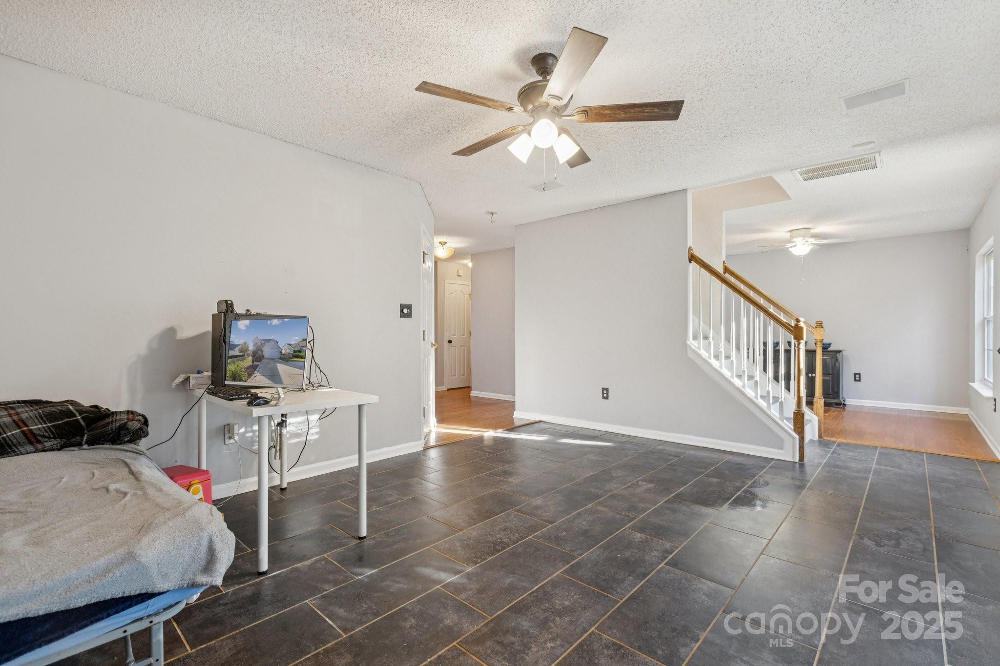 6922 Brandon Chase Lane