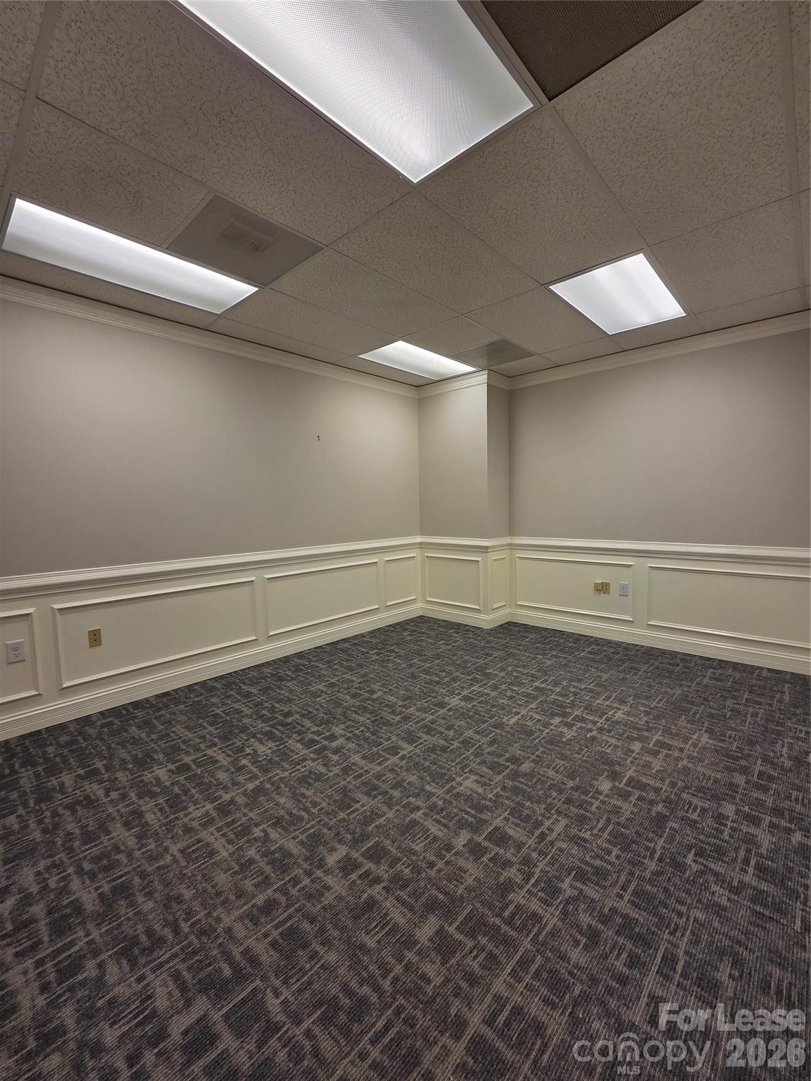 3121 Springbank Lane