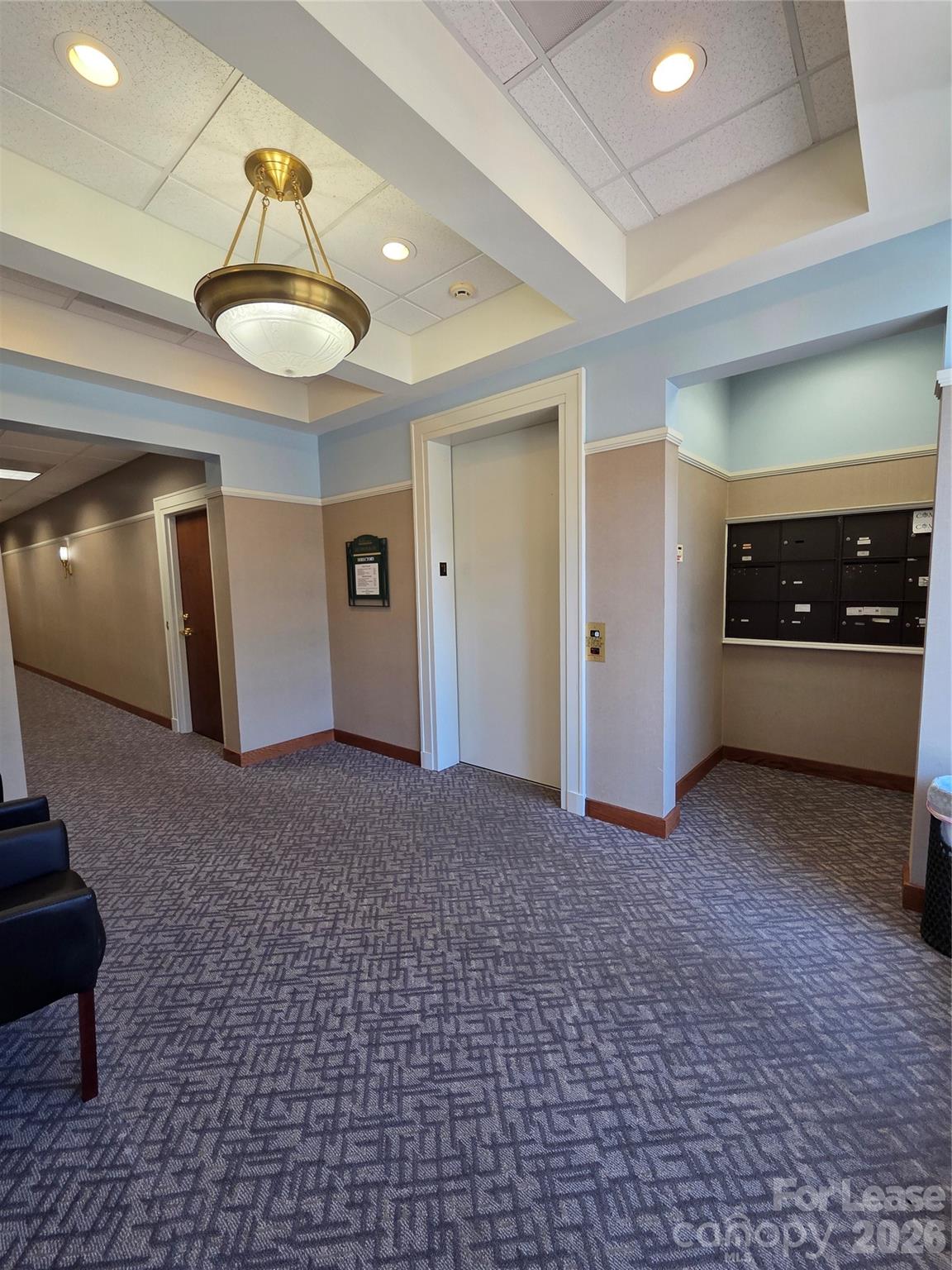 3121 Springbank Lane