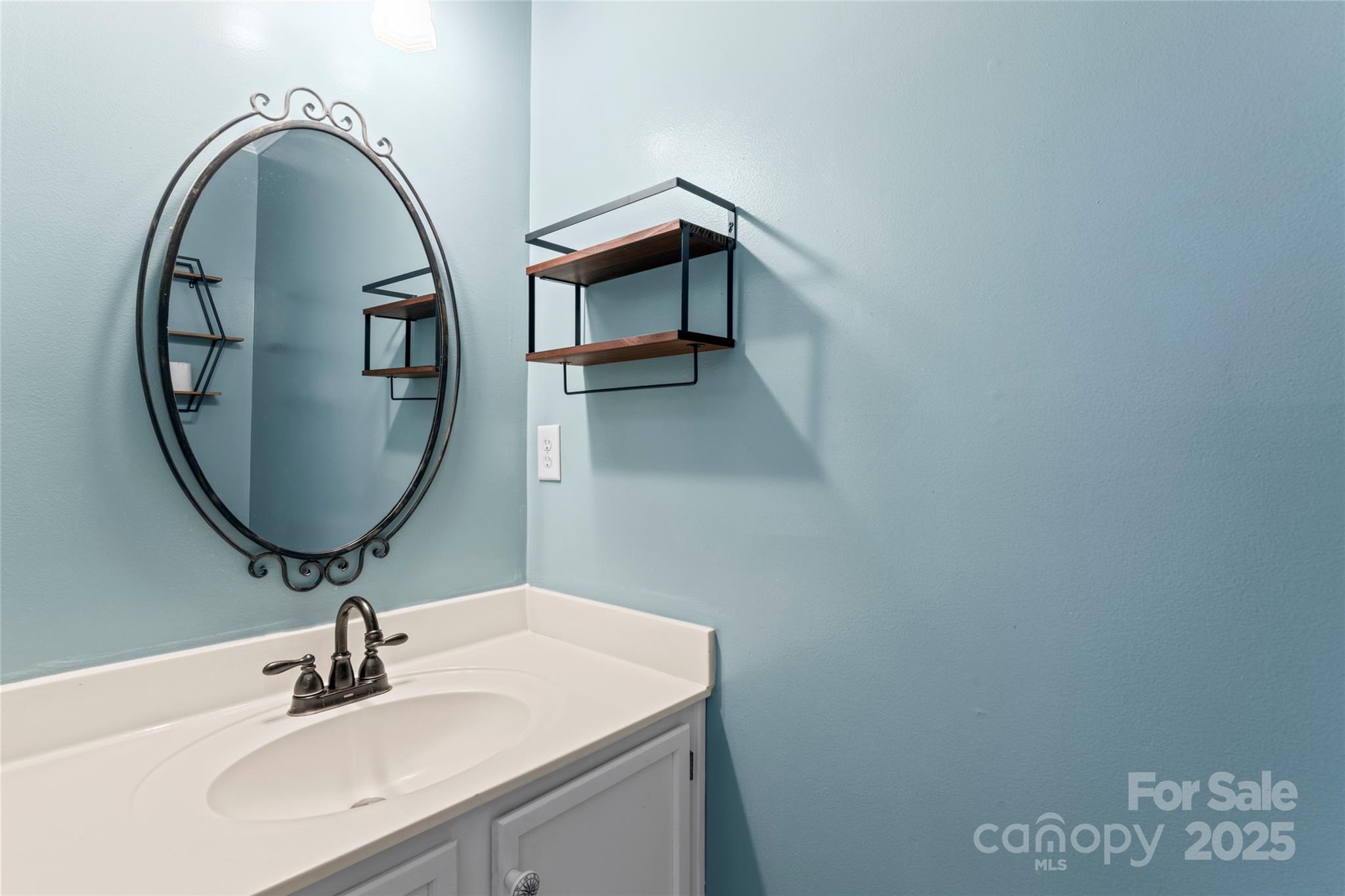 7633 Nicolette Court