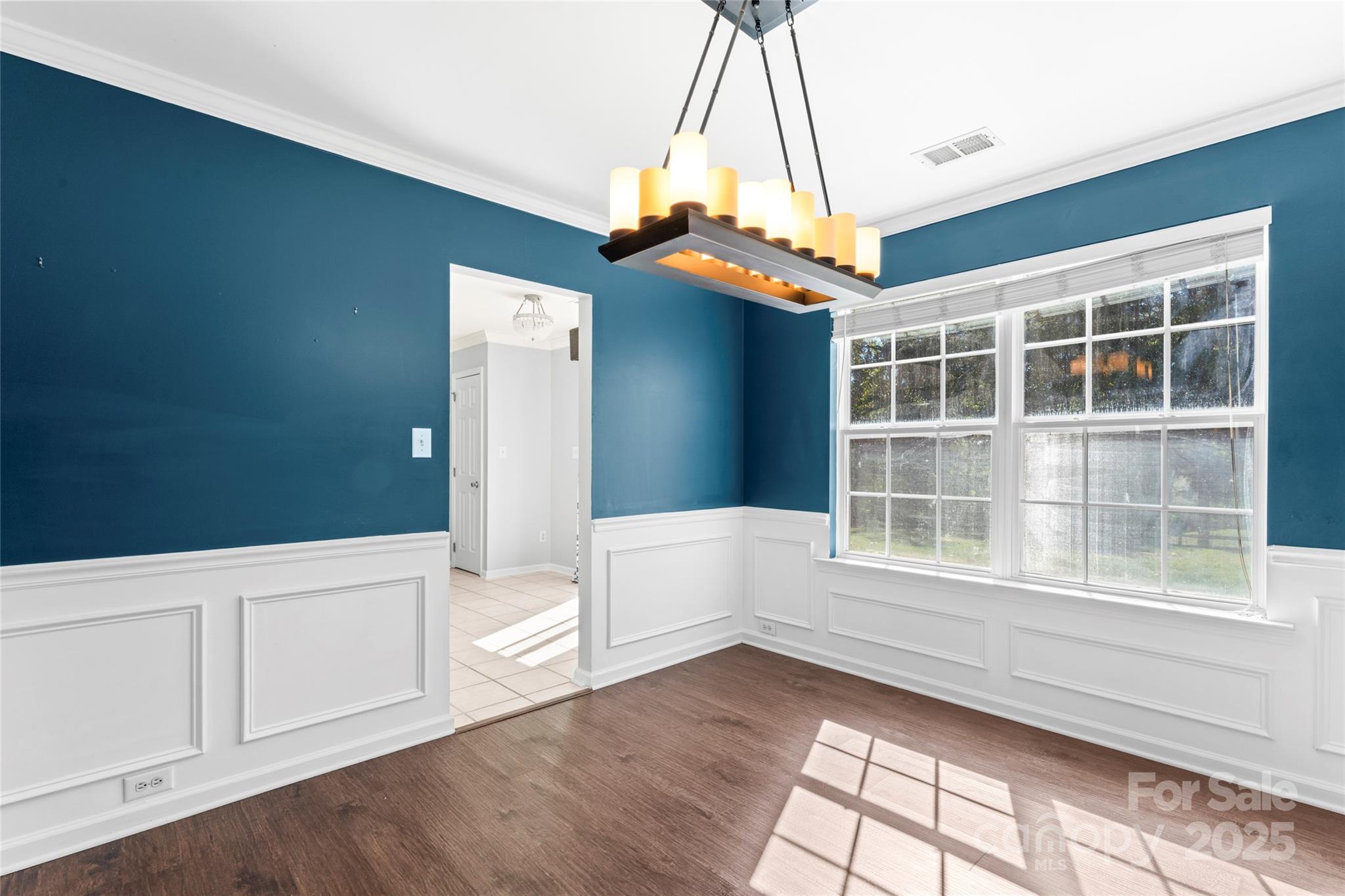 7633 Nicolette Court