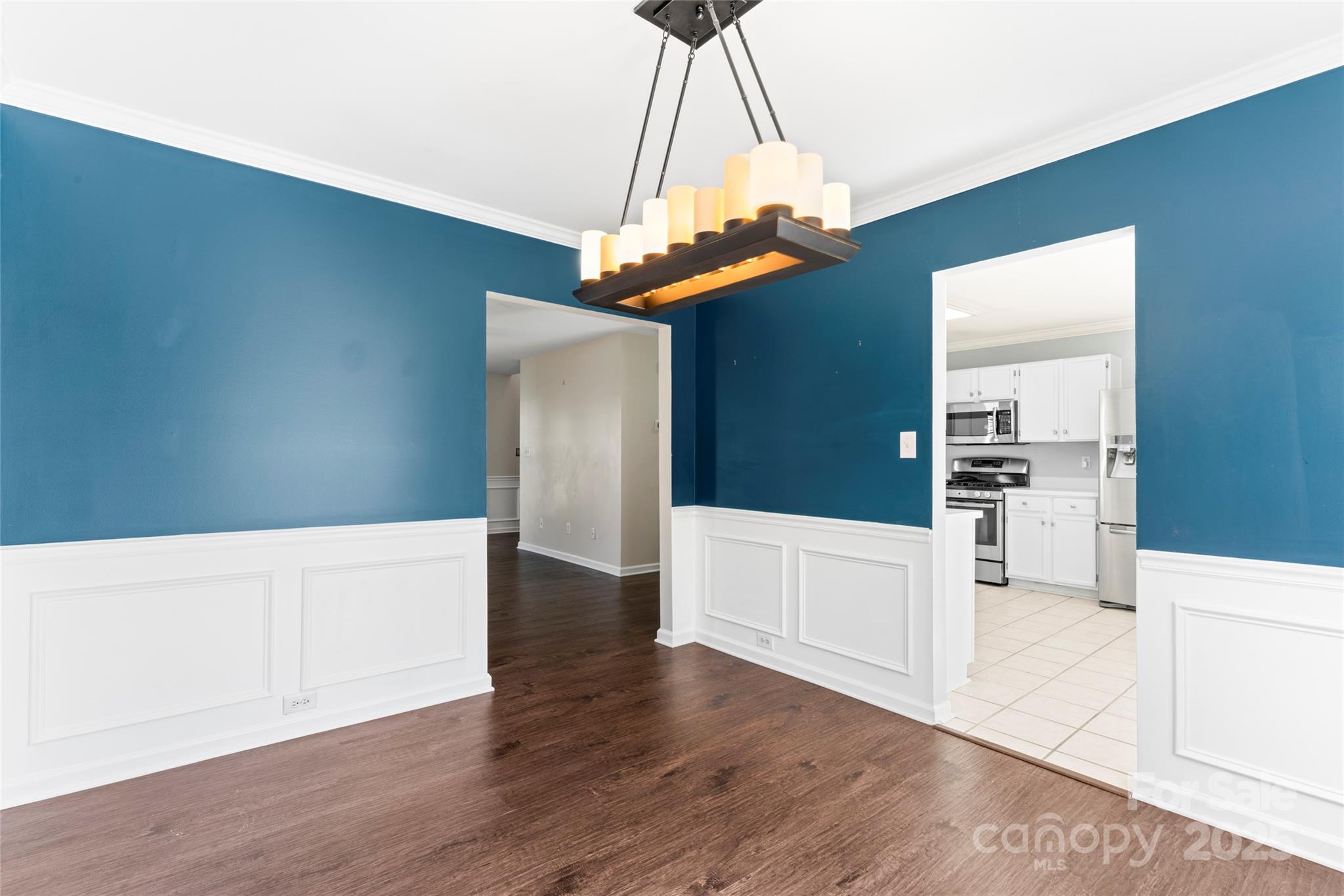 7633 Nicolette Court