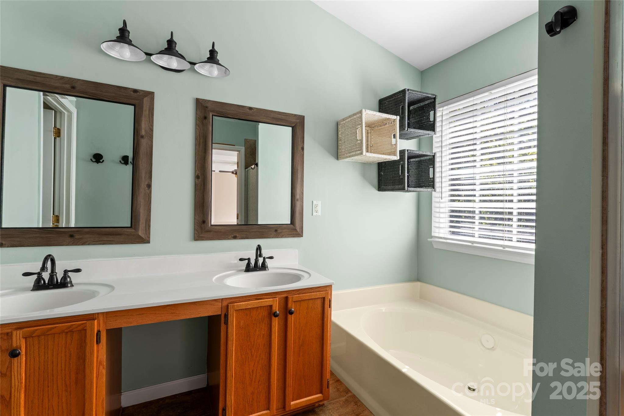 7633 Nicolette Court