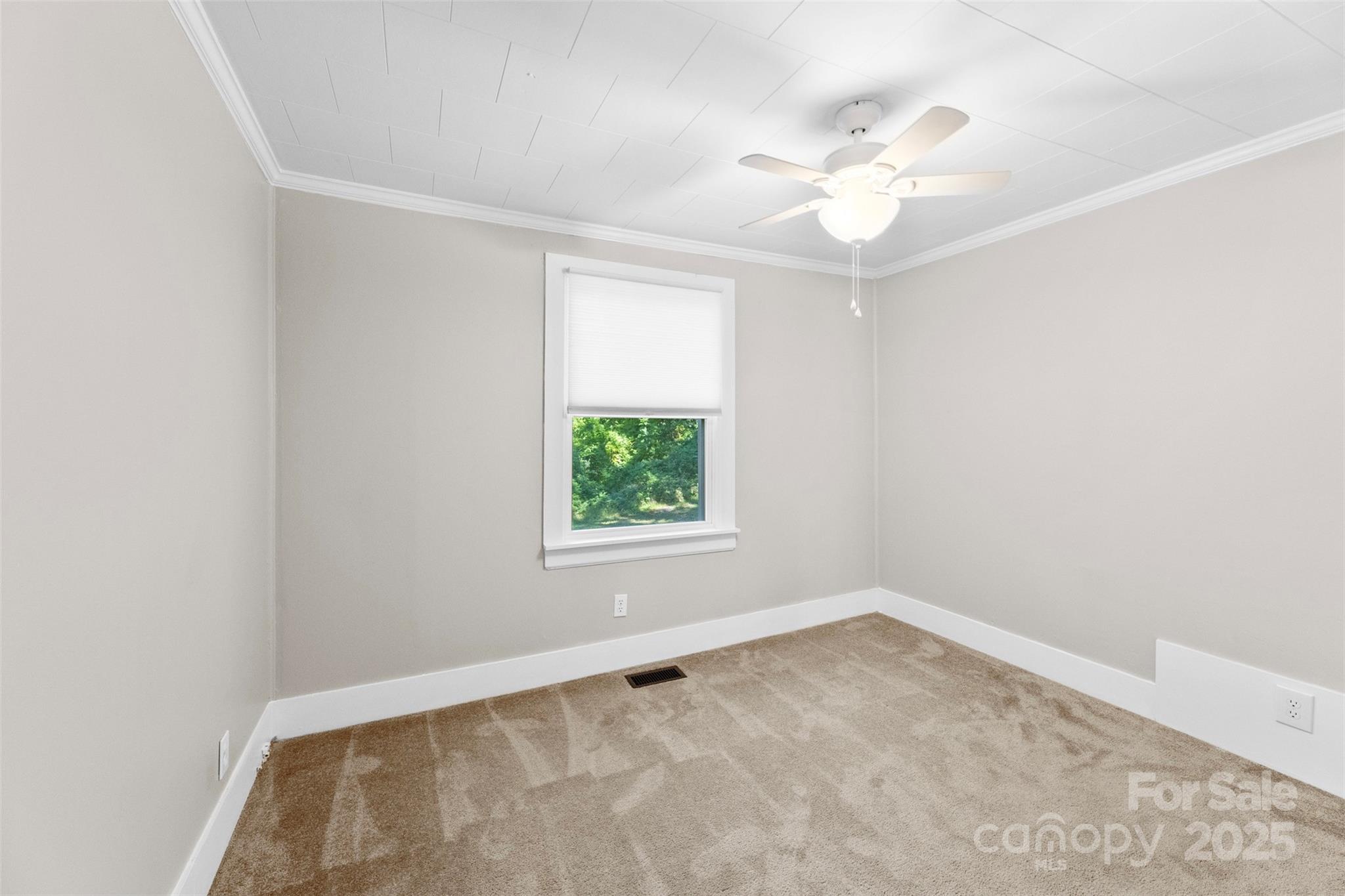 615 W Park Drive