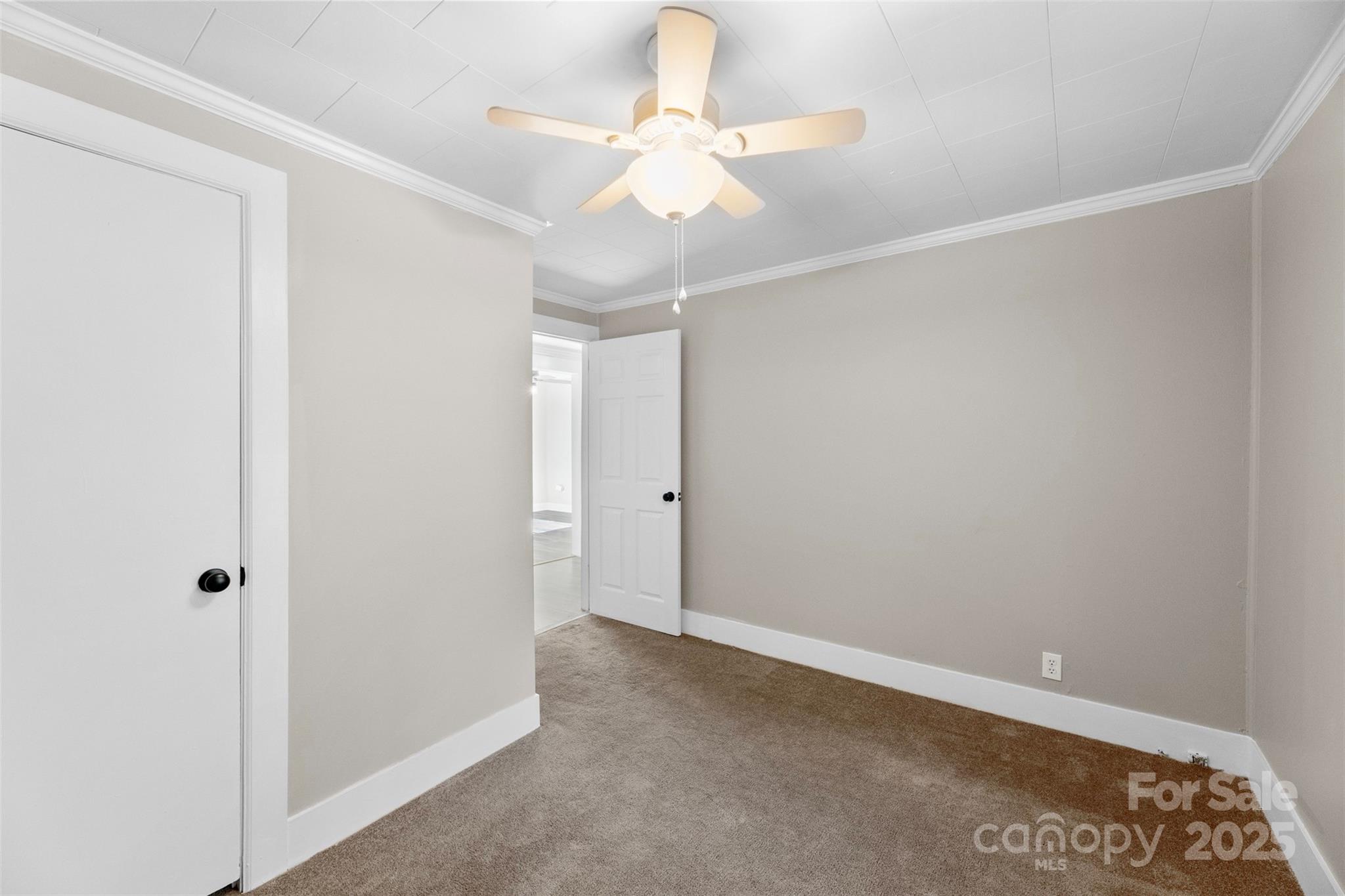 615 W Park Drive