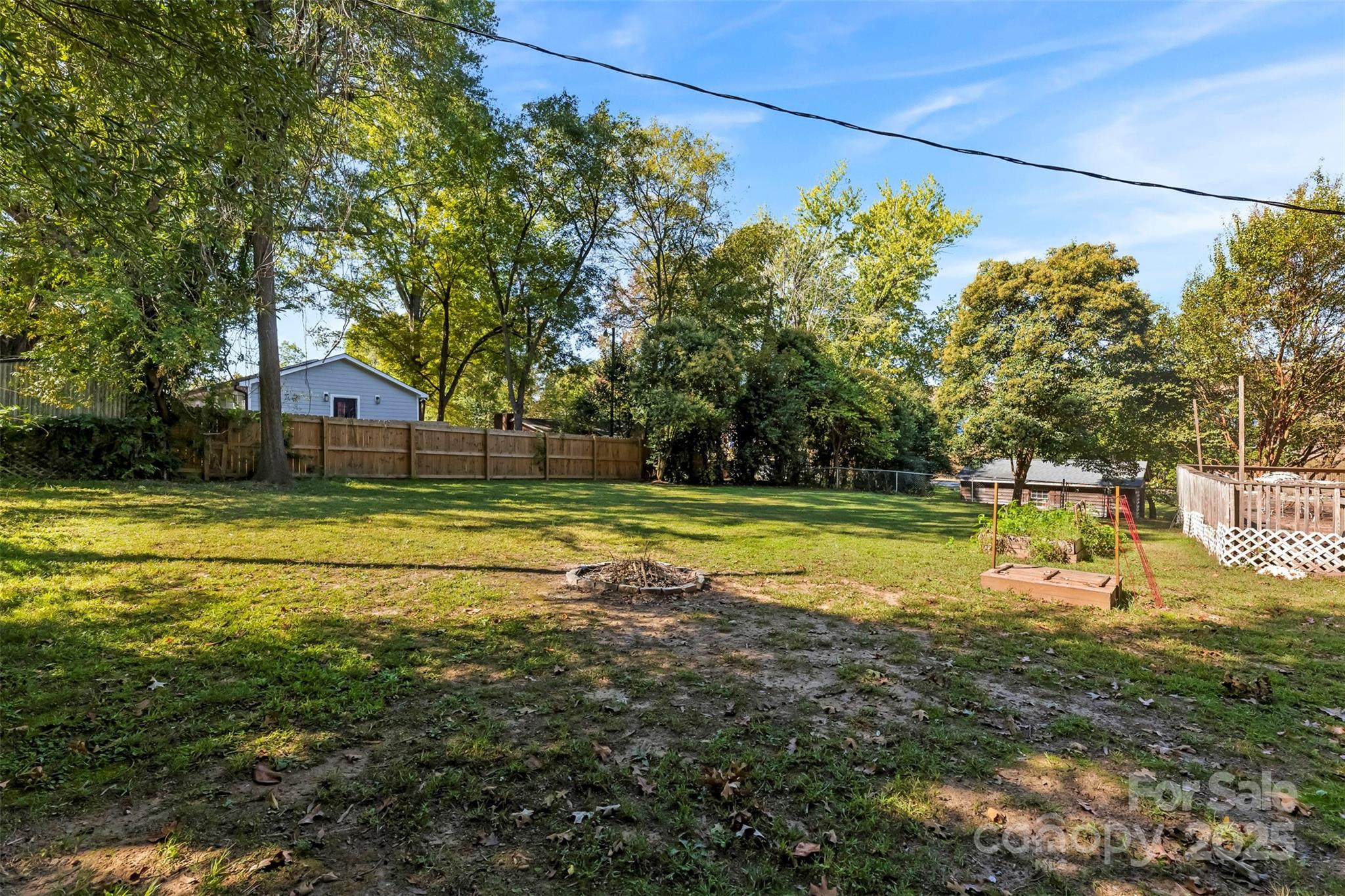 615 W Park Drive