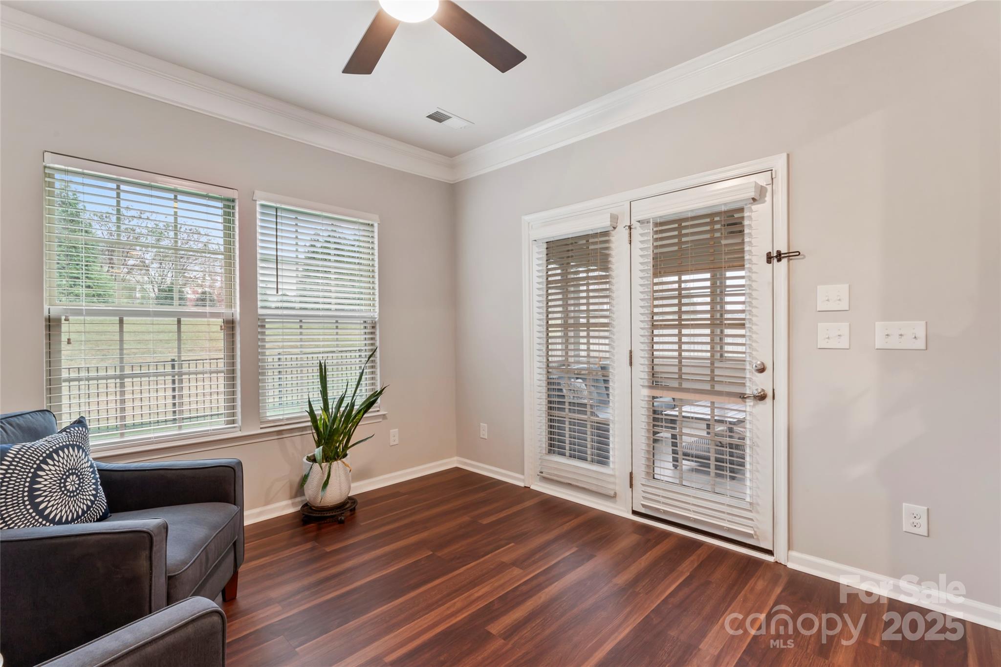 1687 Mill Creek Lane SW