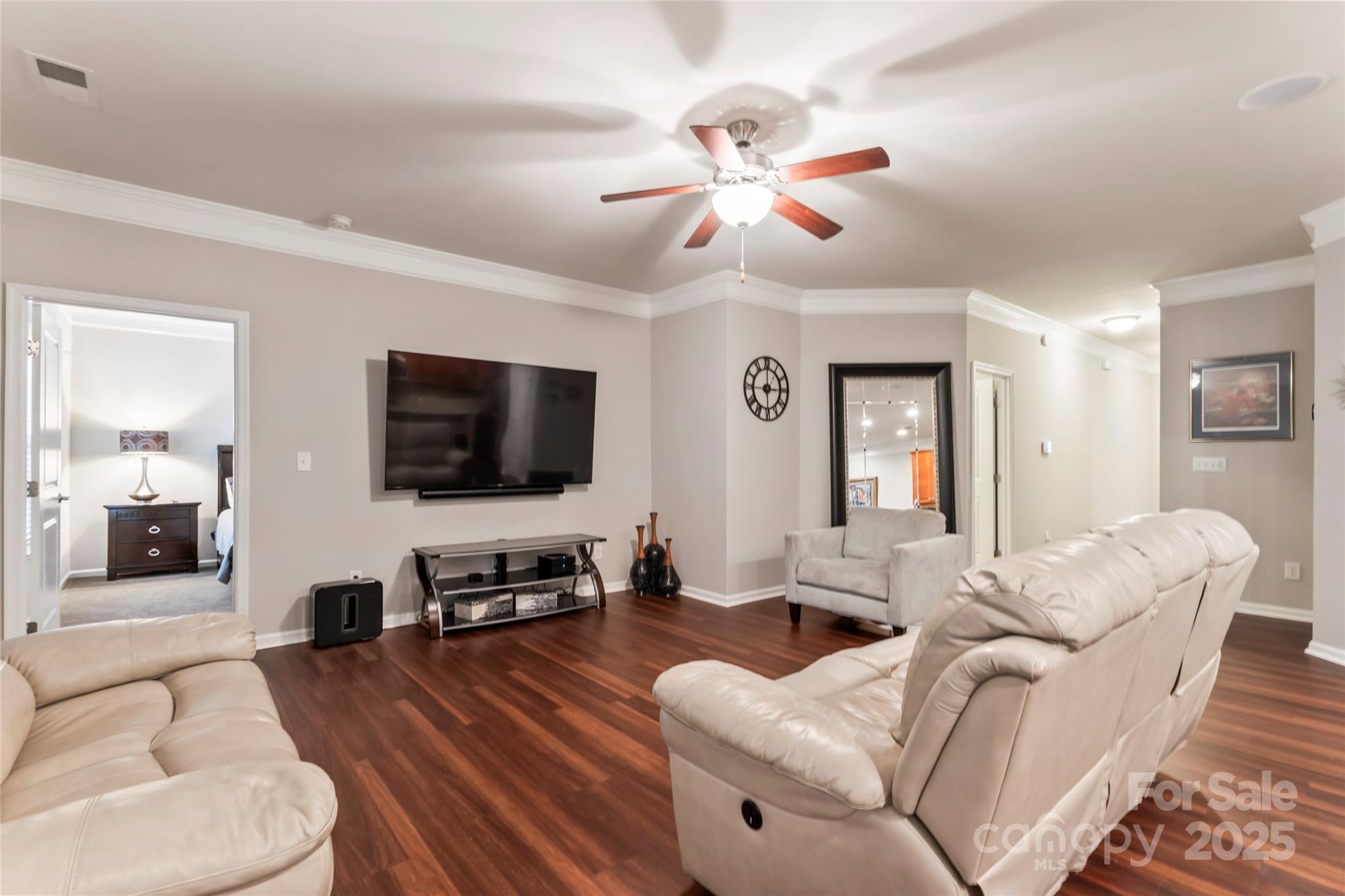 1687 Mill Creek Lane SW