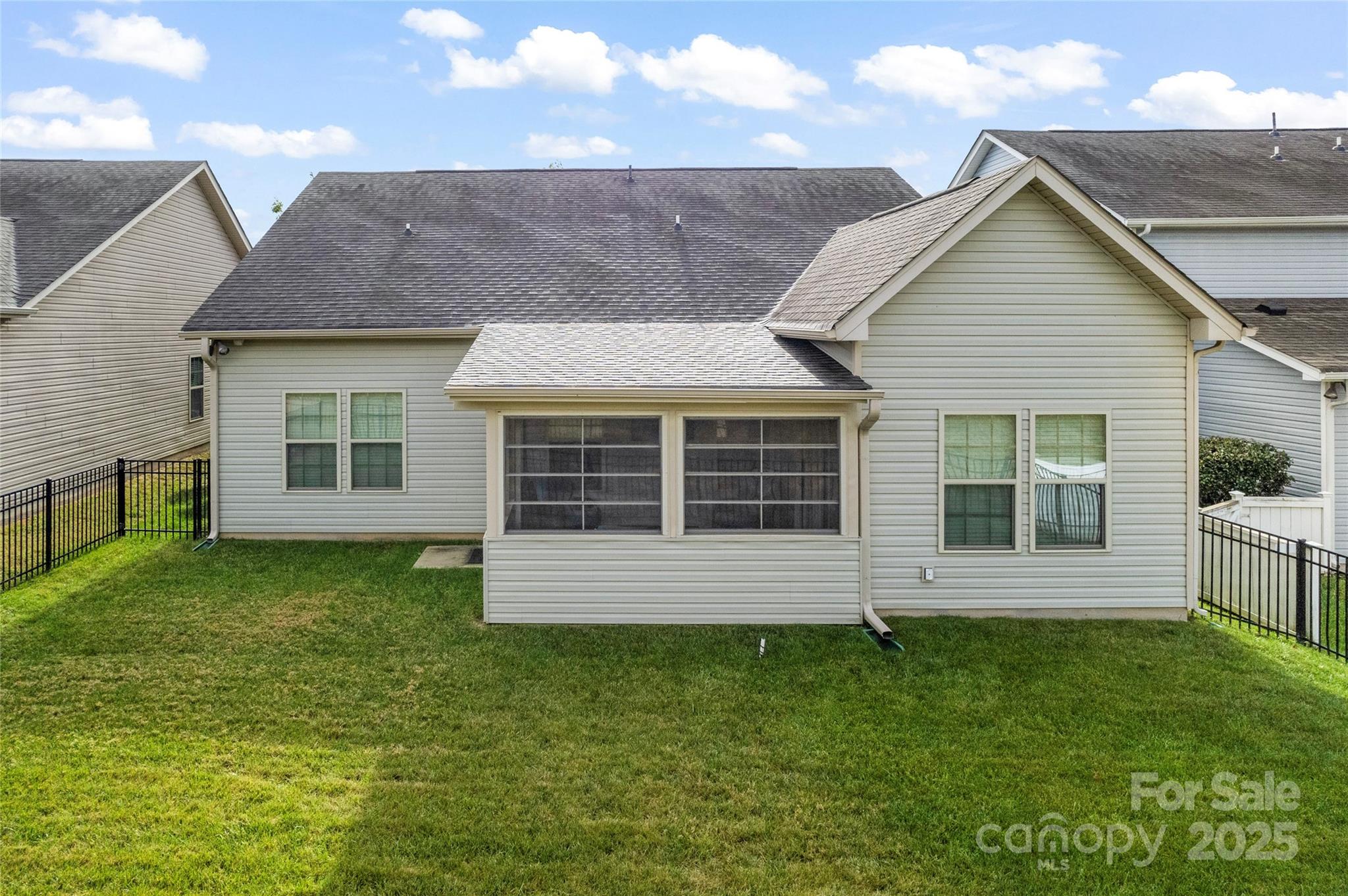 1687 Mill Creek Lane SW