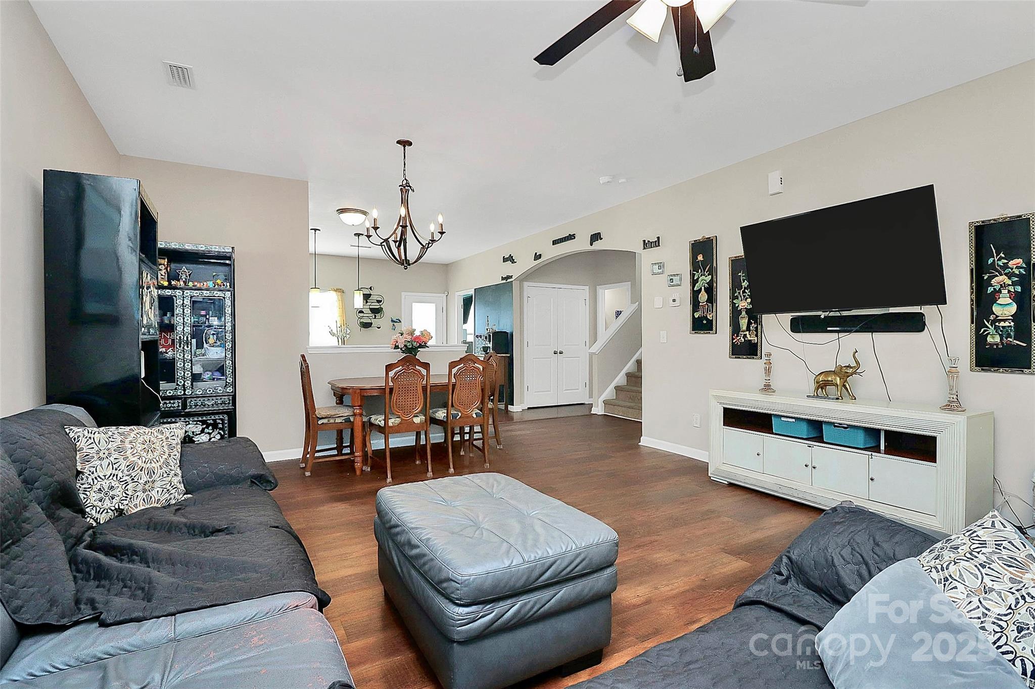 4175 Broadstairs Drive