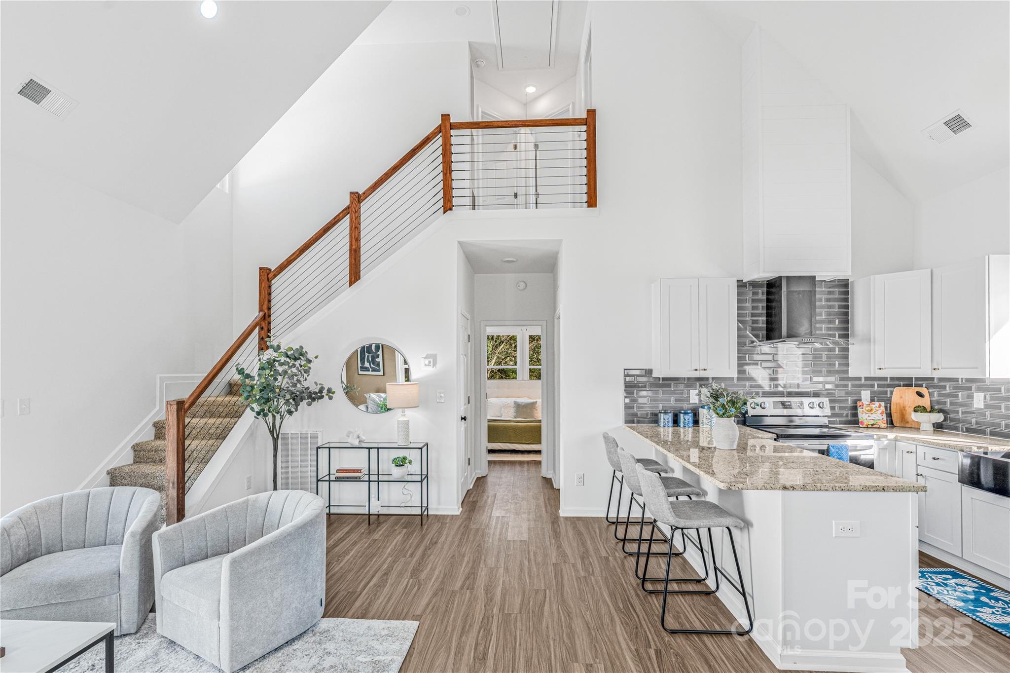 512 N Mulberry Street