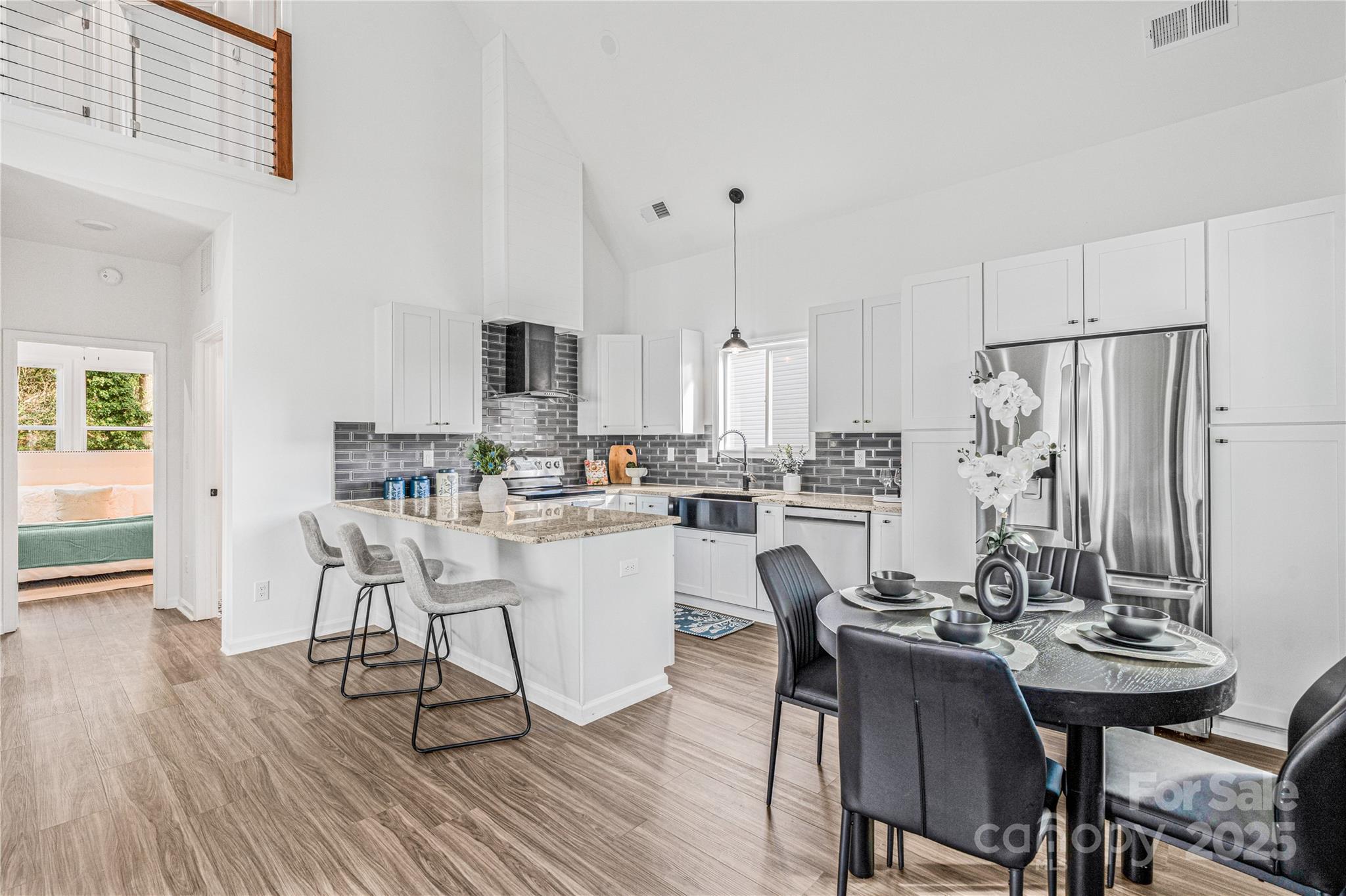 512 N Mulberry Street