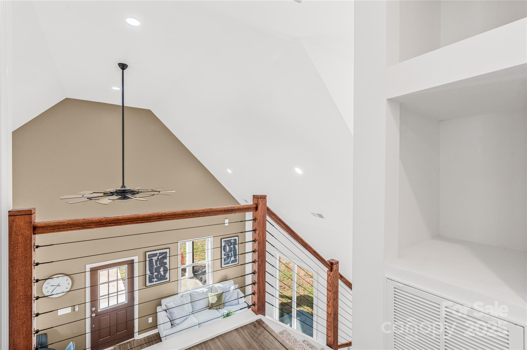 512 N Mulberry Street