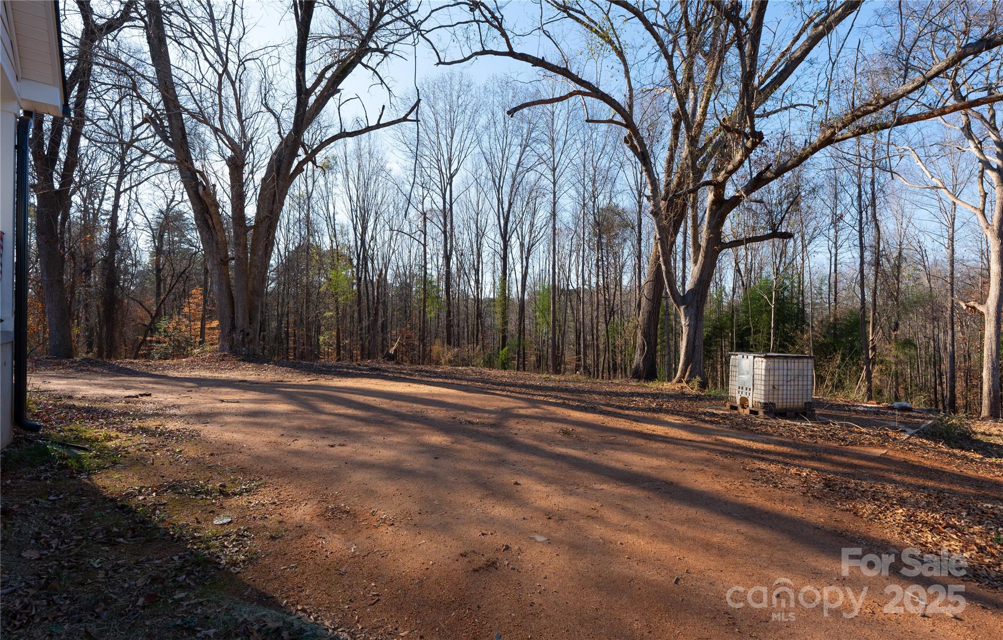 116 Hornets Nest Court