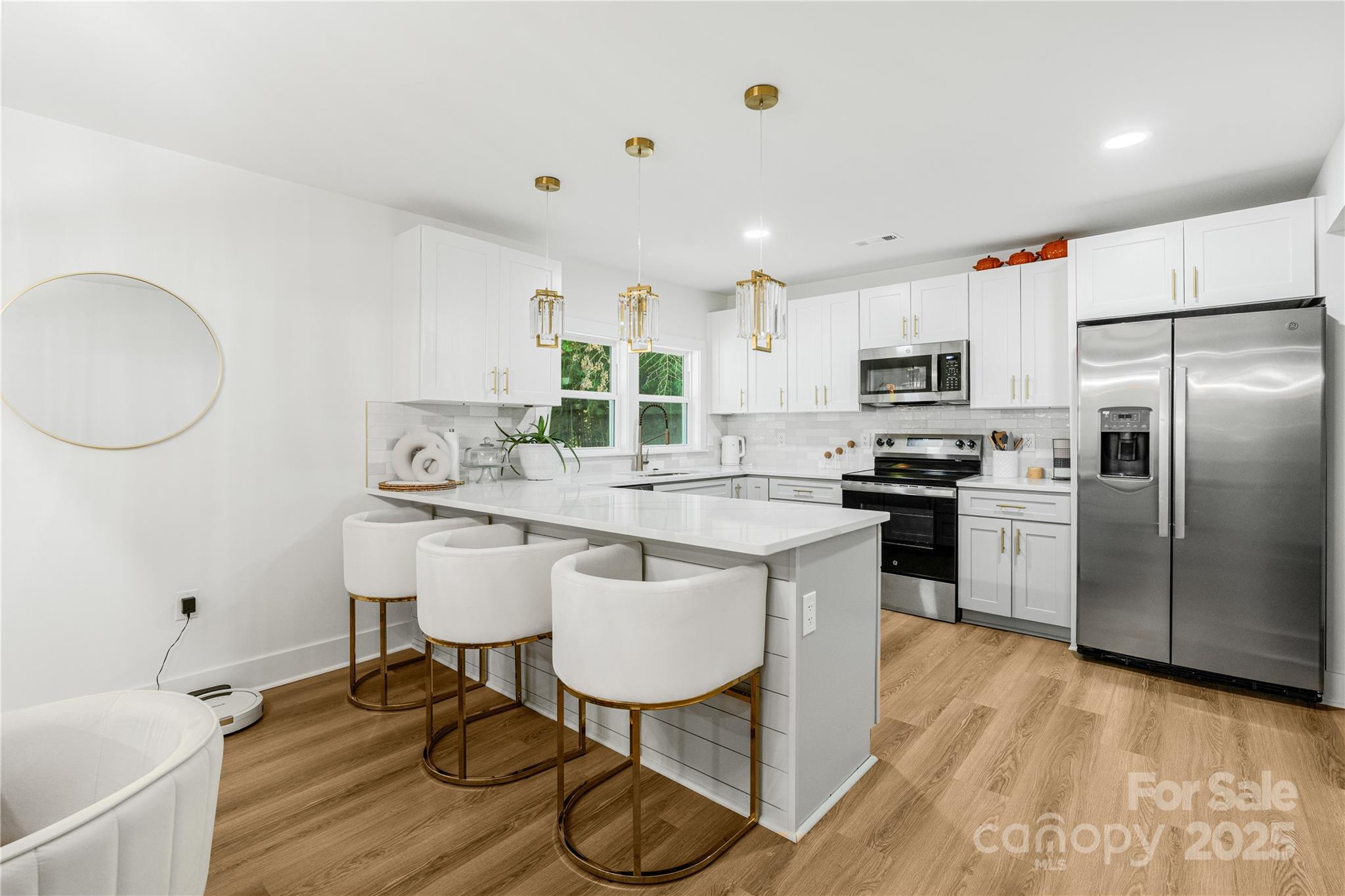 116 Hornets Nest Court