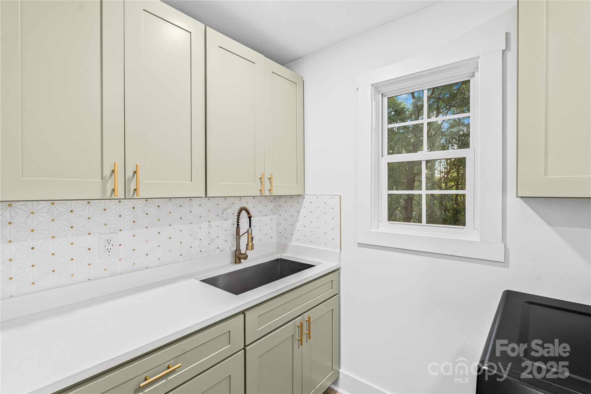 2105 Timber Ridge Road