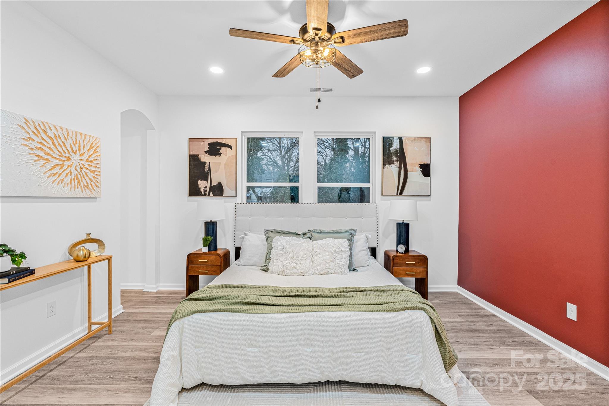 210 N Mulberry Street