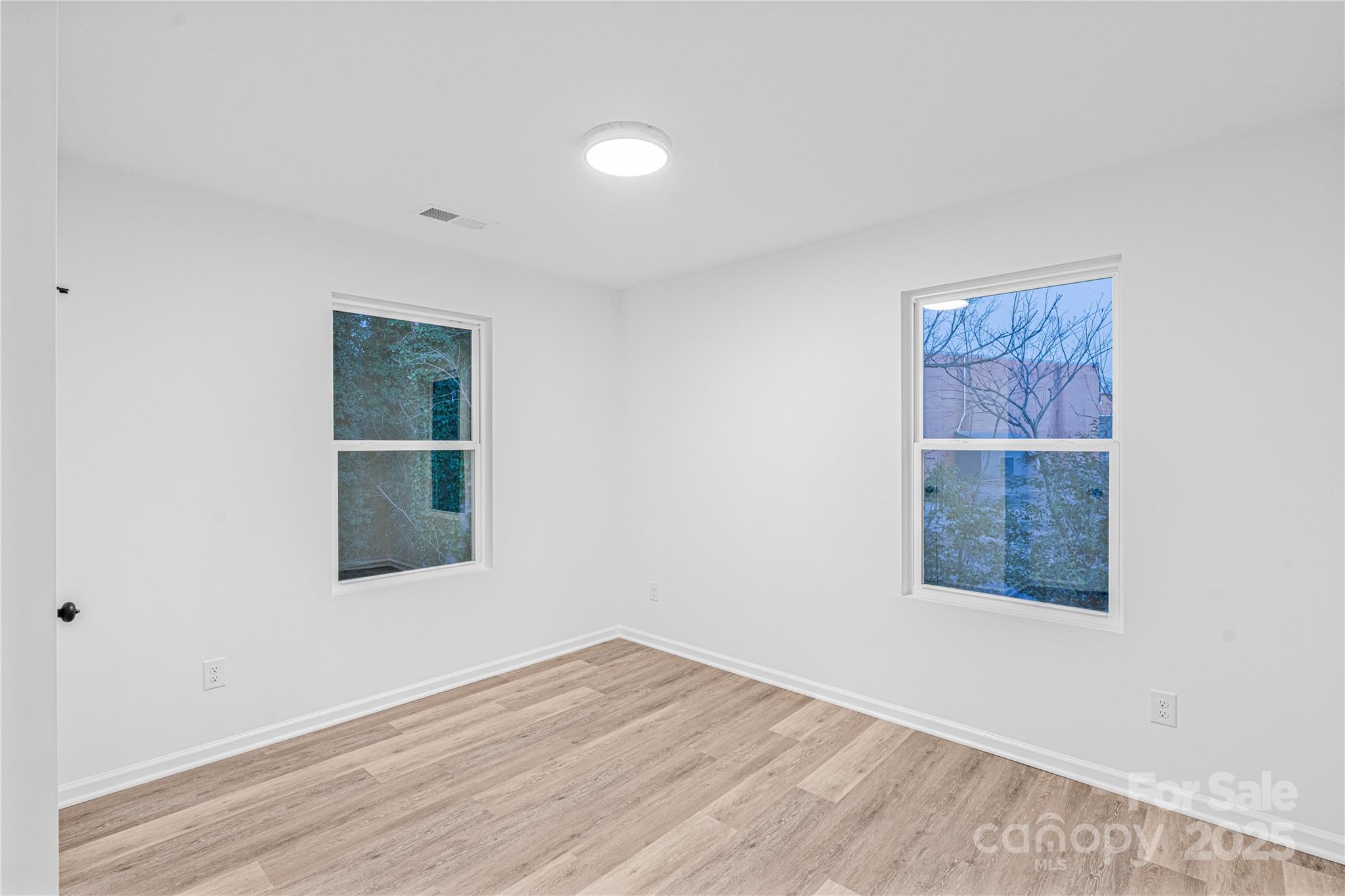 210 N Mulberry Street