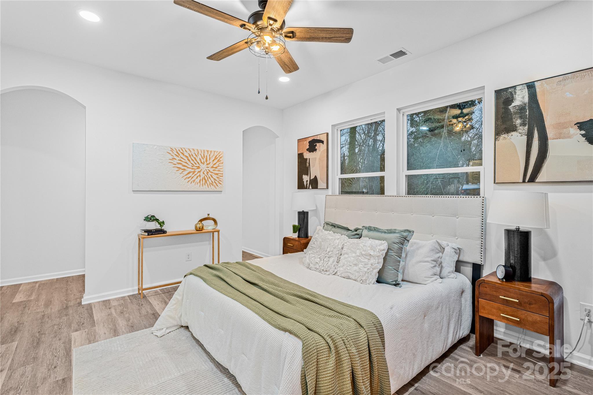 210 N Mulberry Street