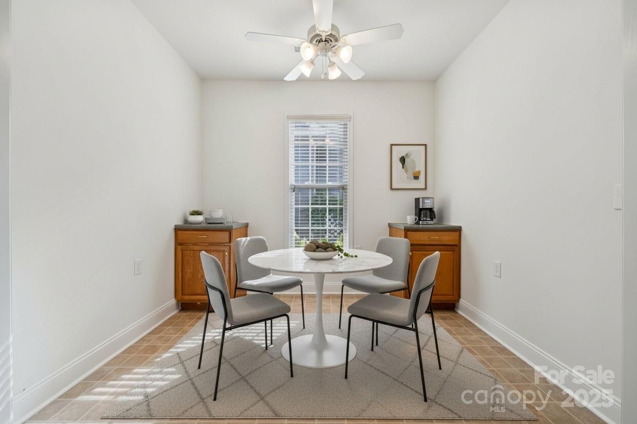 10011 Bishops Gate Boulevard