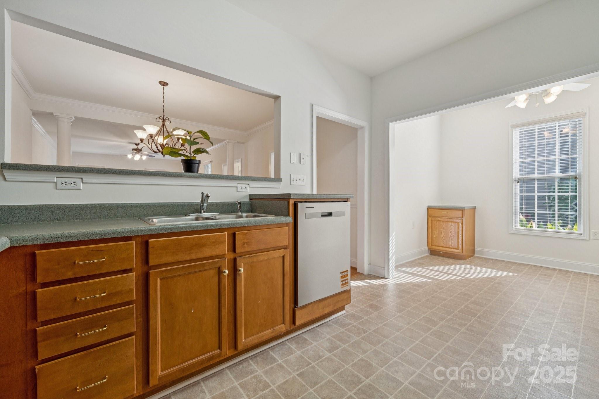 10011 Bishops Gate Boulevard