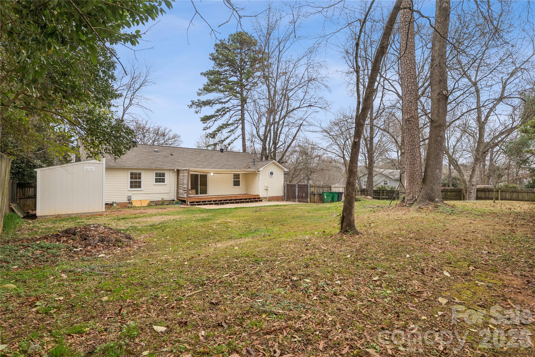 1001 Eaglewood Avenue