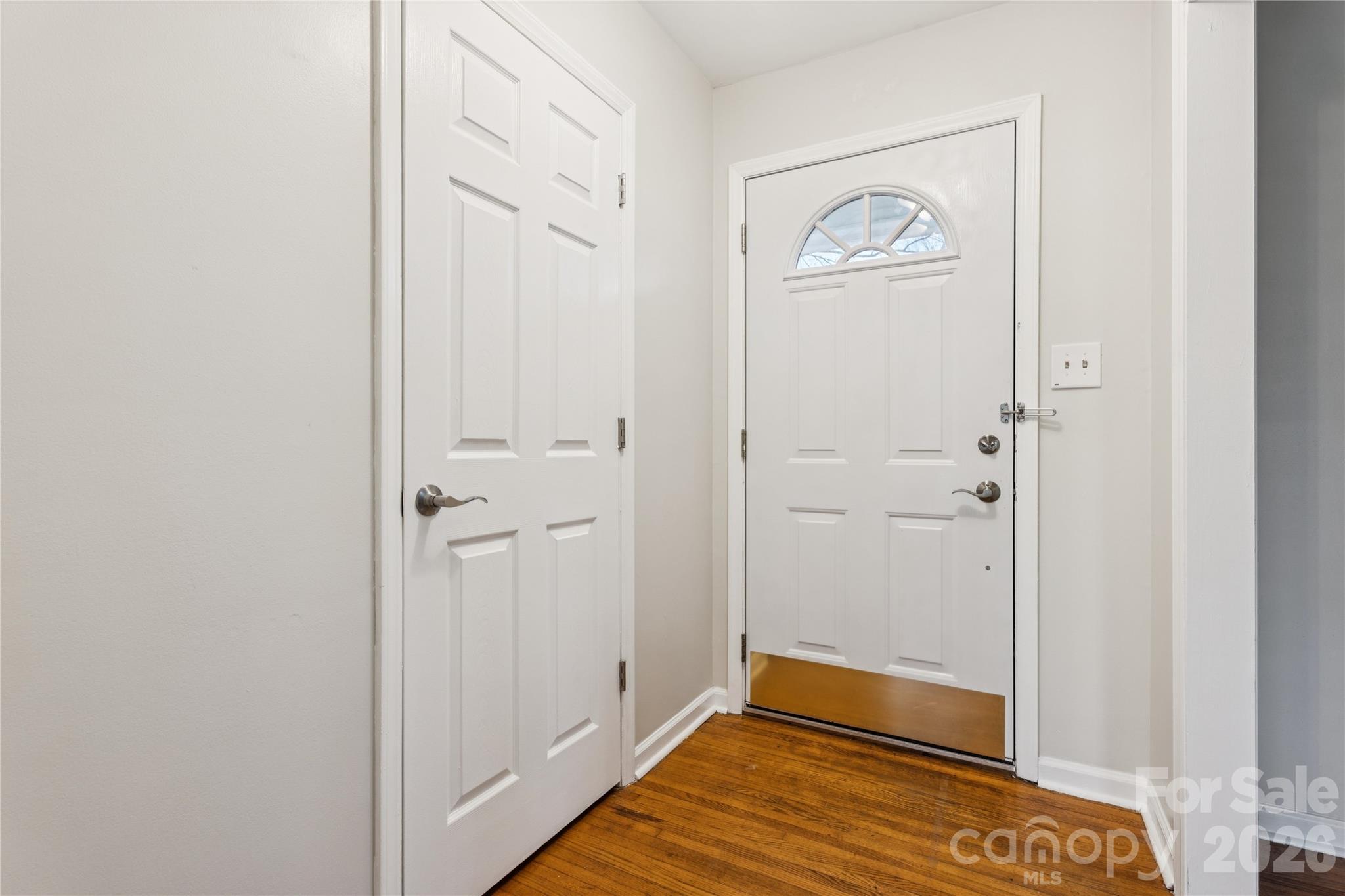 1001 Eaglewood Avenue