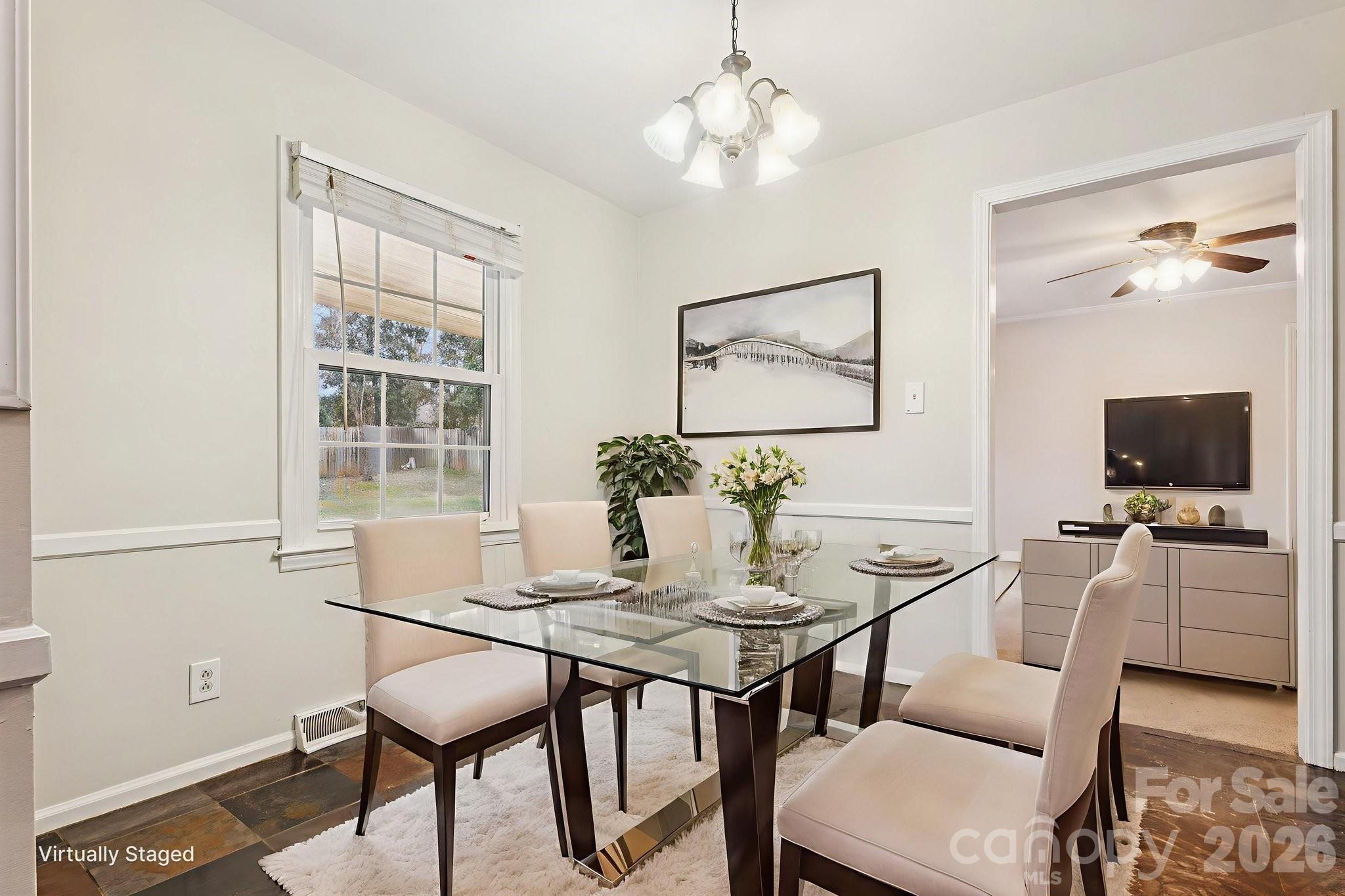 1001 Eaglewood Avenue