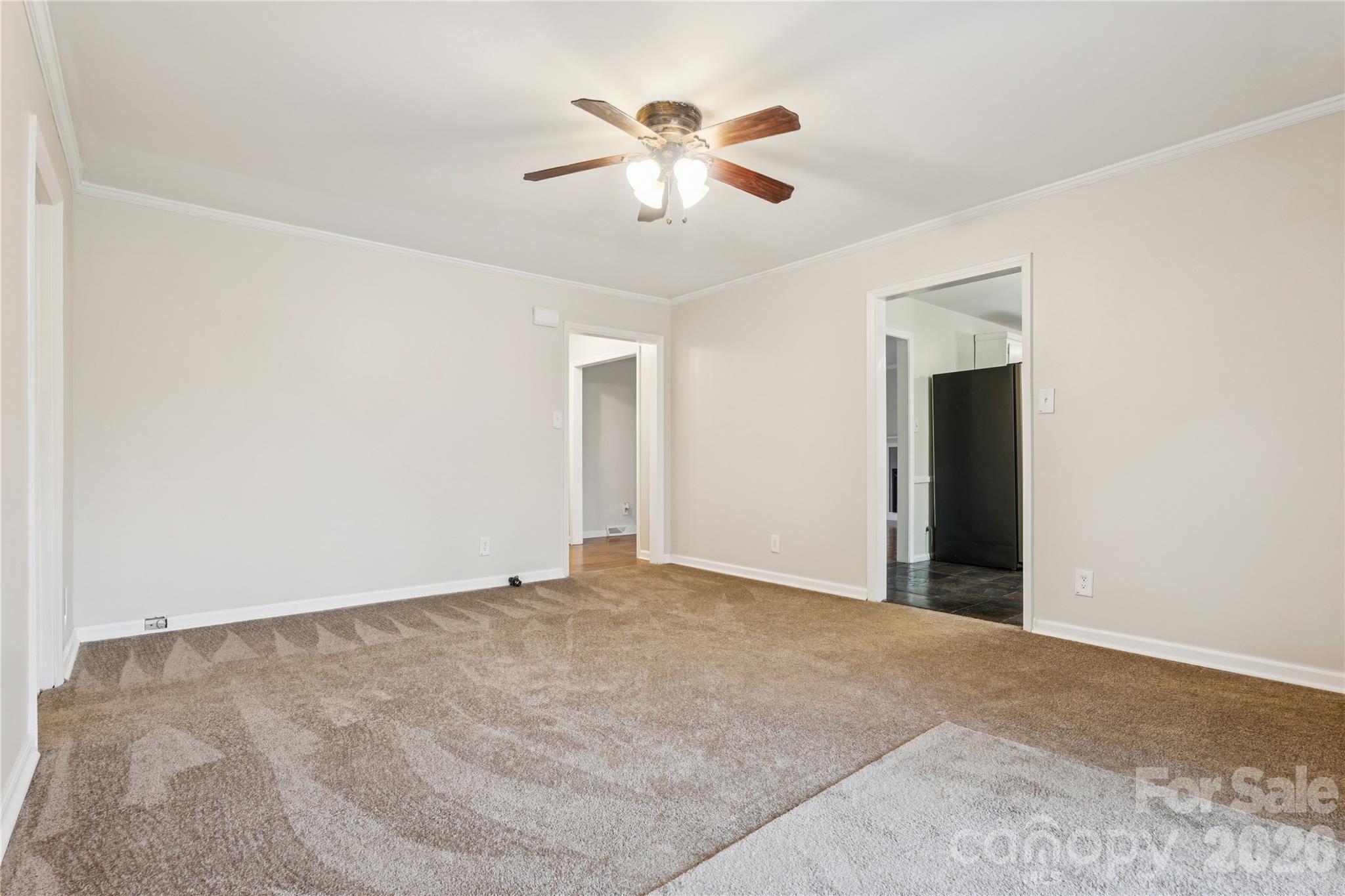 1001 Eaglewood Avenue