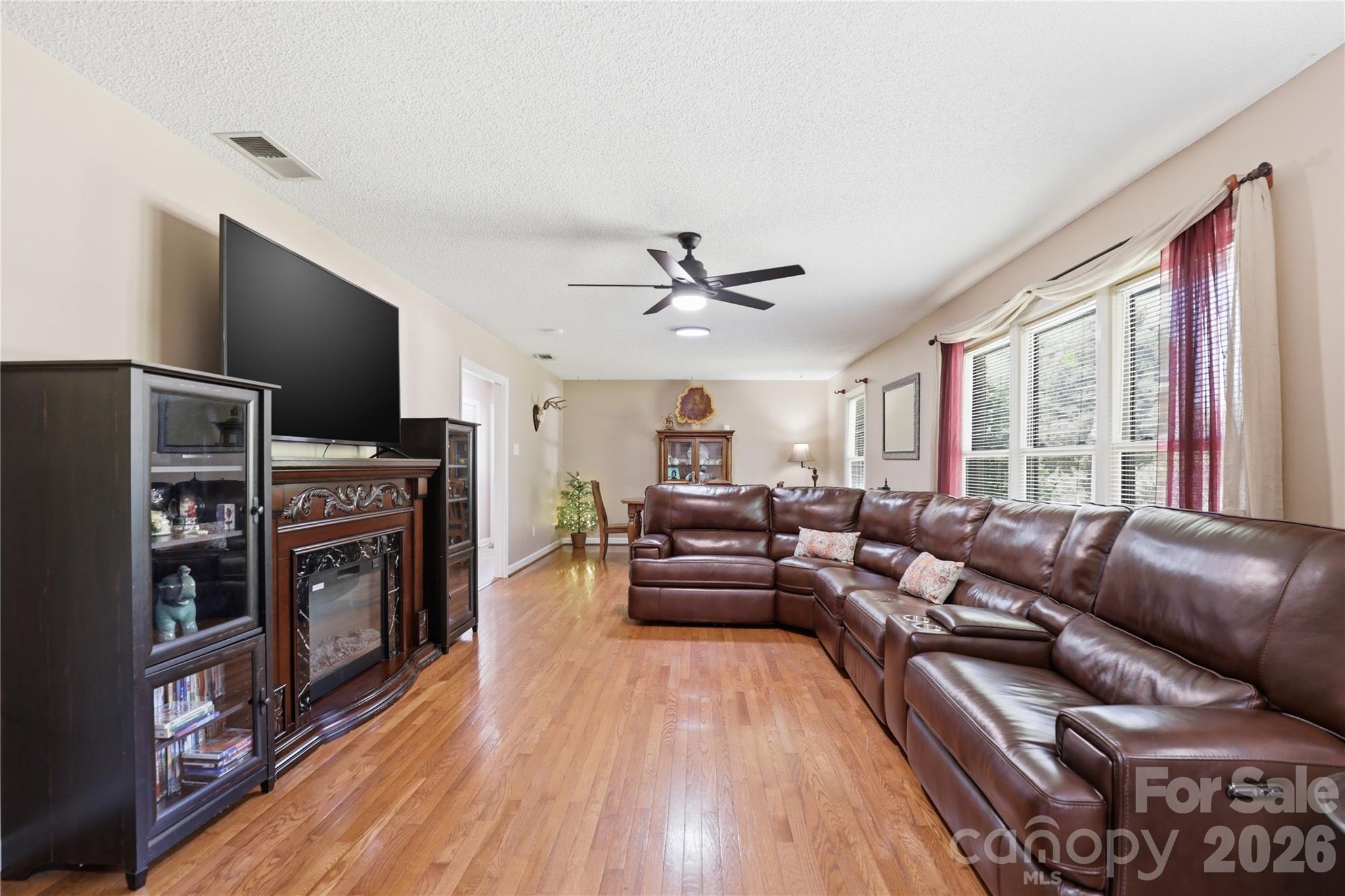 125 Southwood Park Road