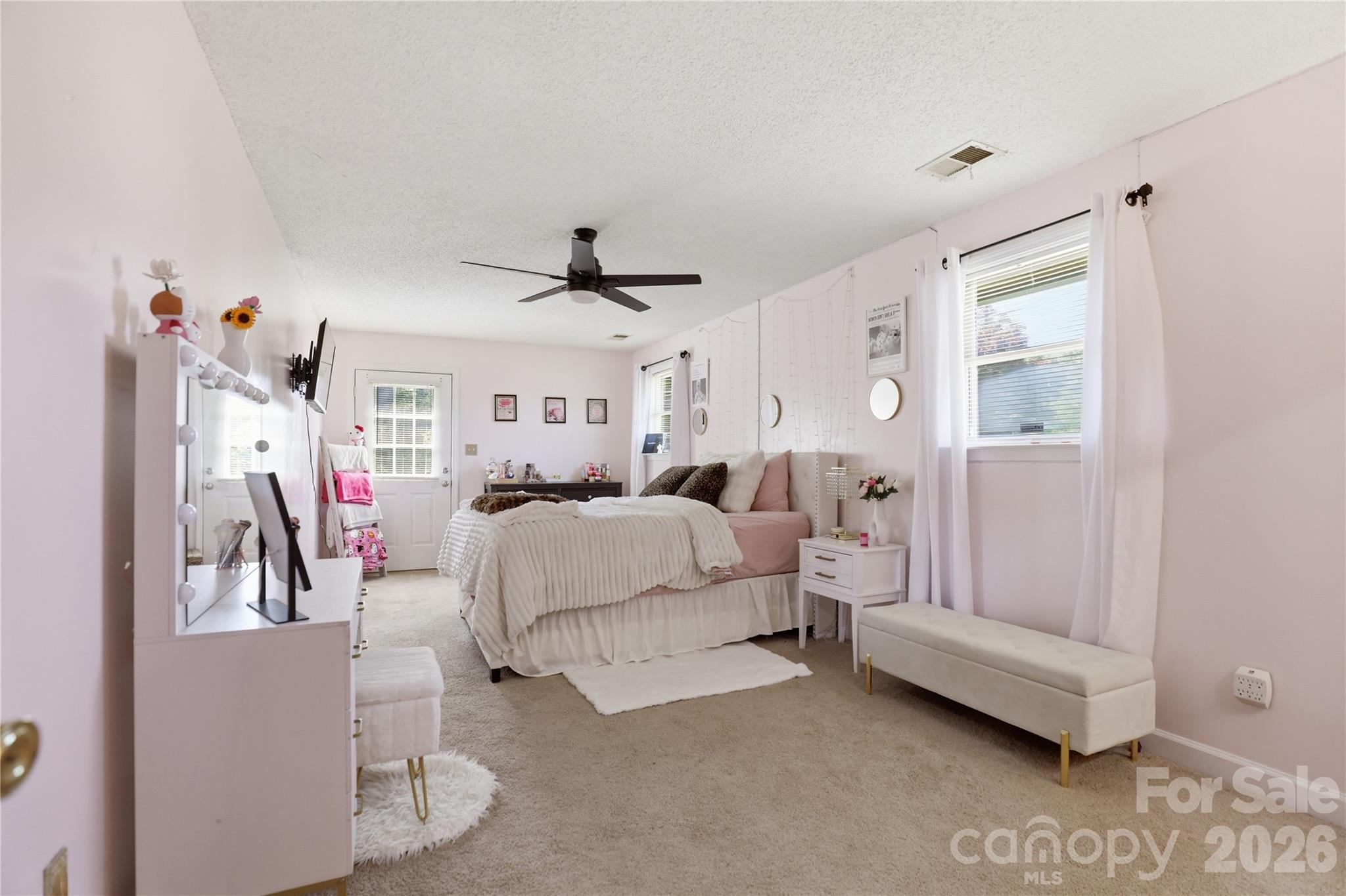 125 Southwood Park Road