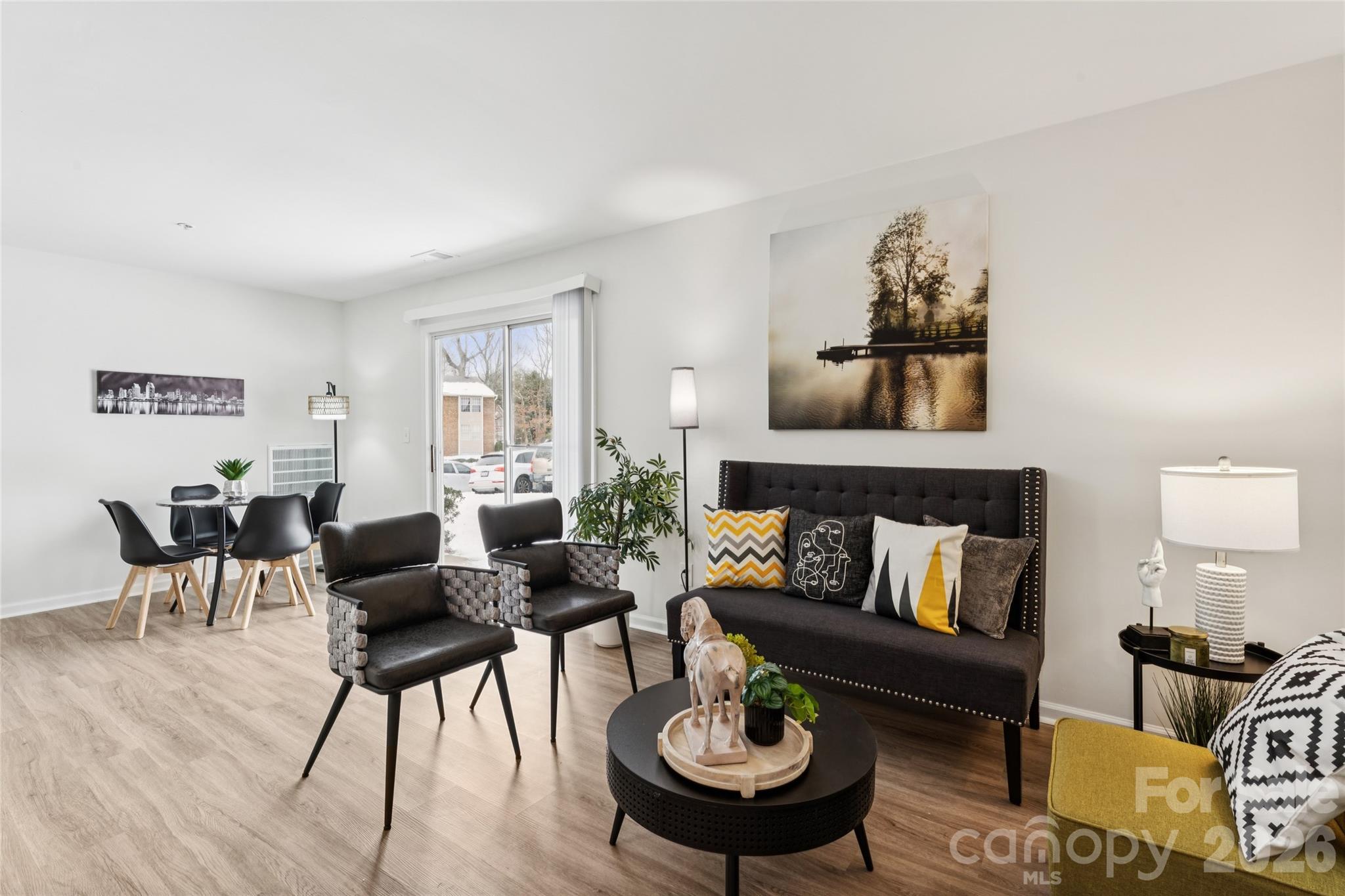 1620 Arlyn Circle Unit: B