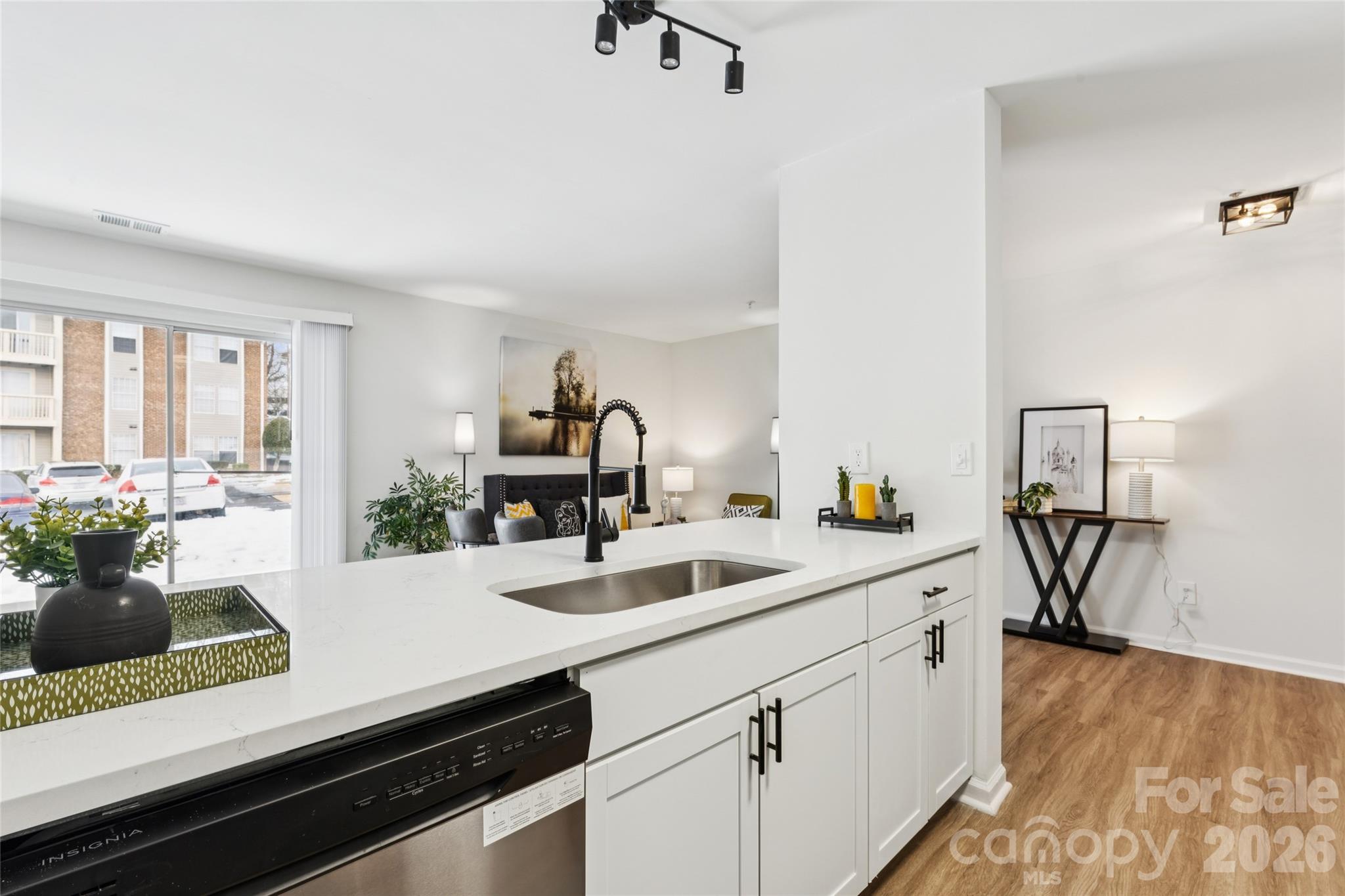 1620 Arlyn Circle Unit: B