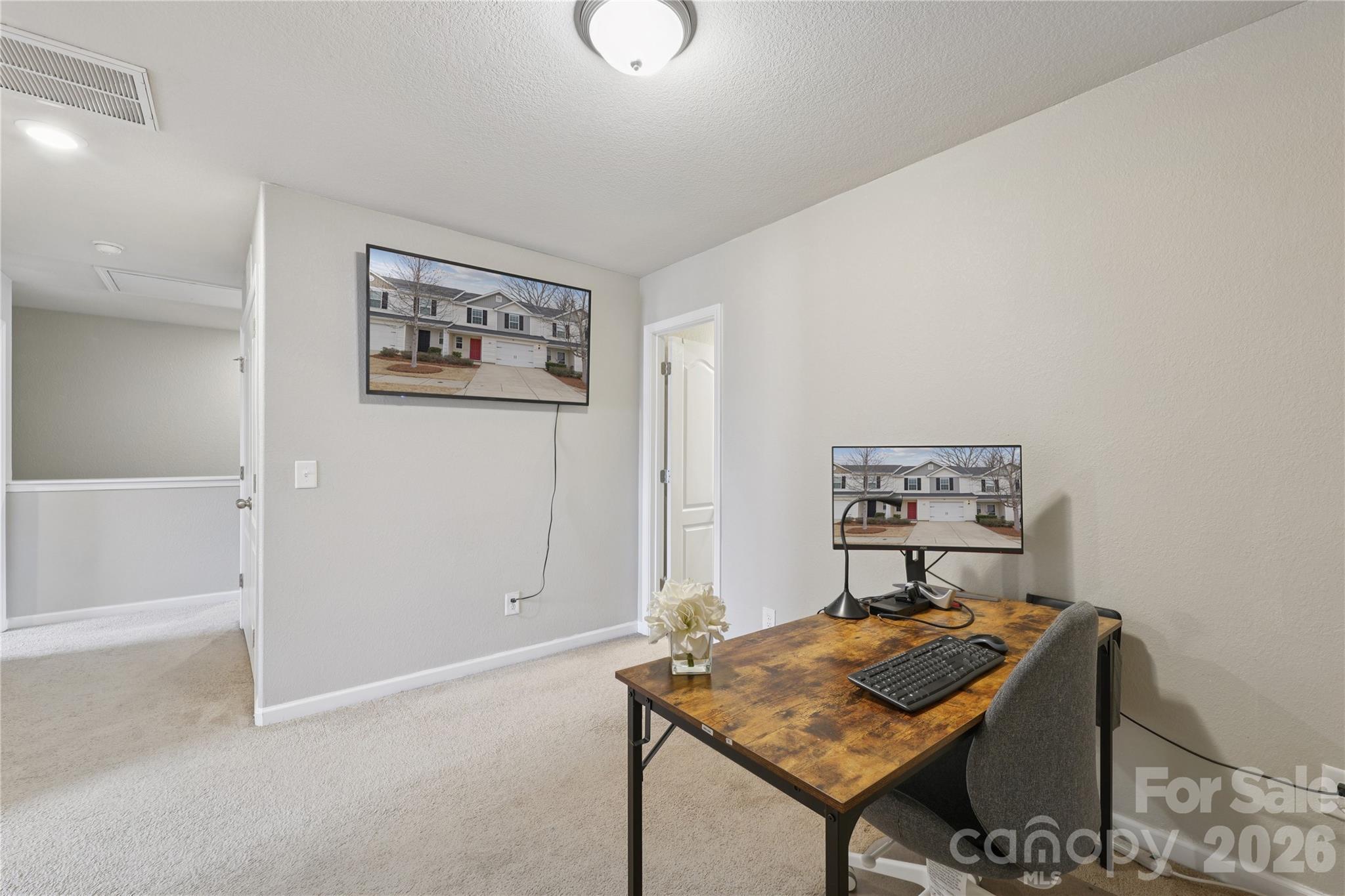 3337 Ellingford Road