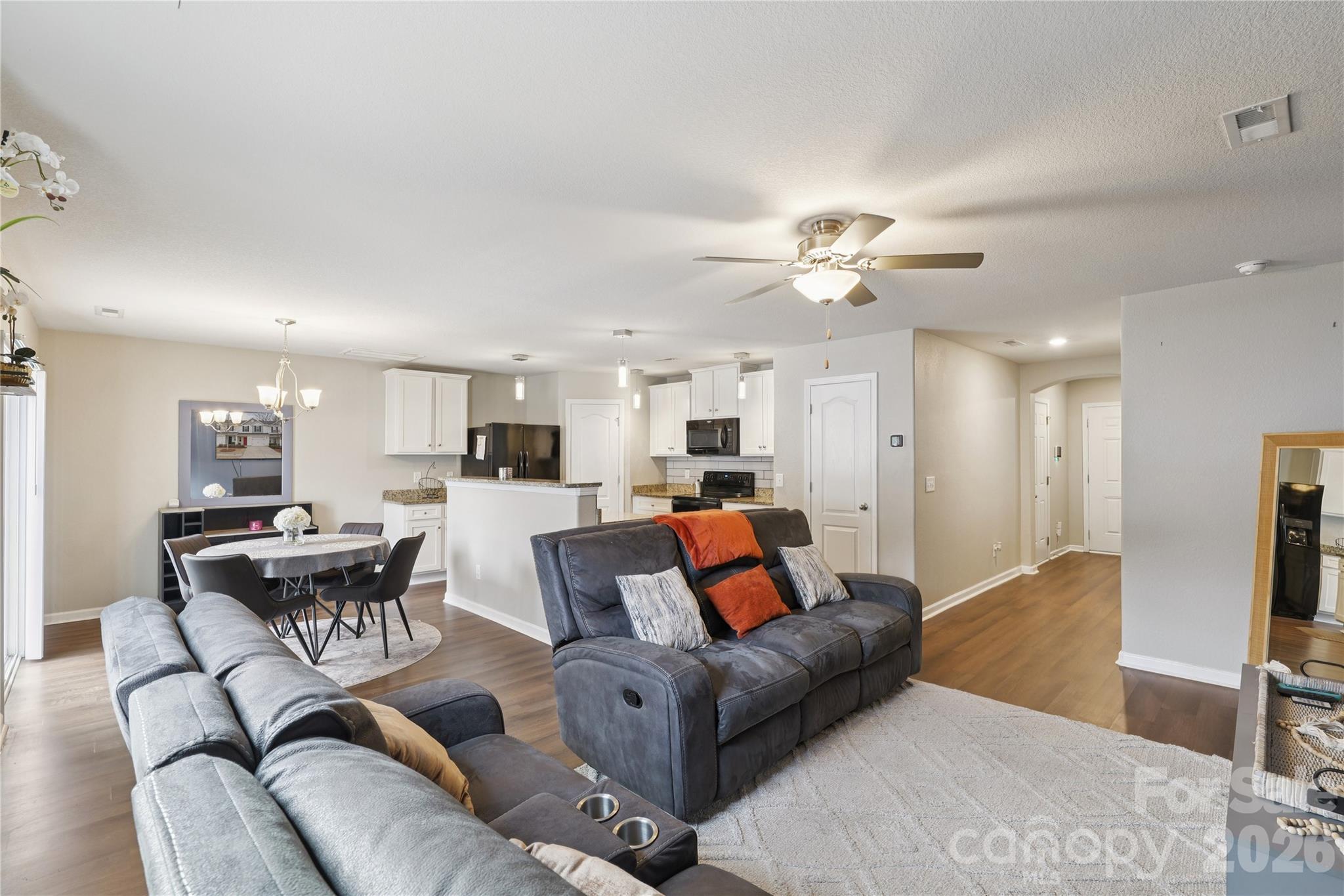 3337 Ellingford Road