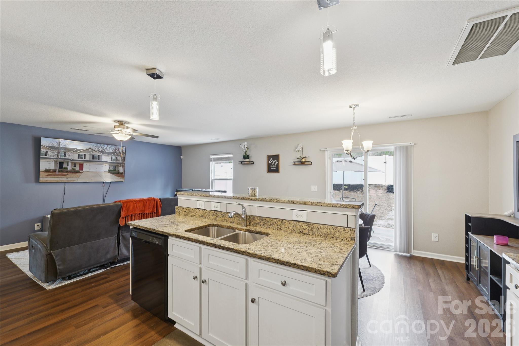 3337 Ellingford Road