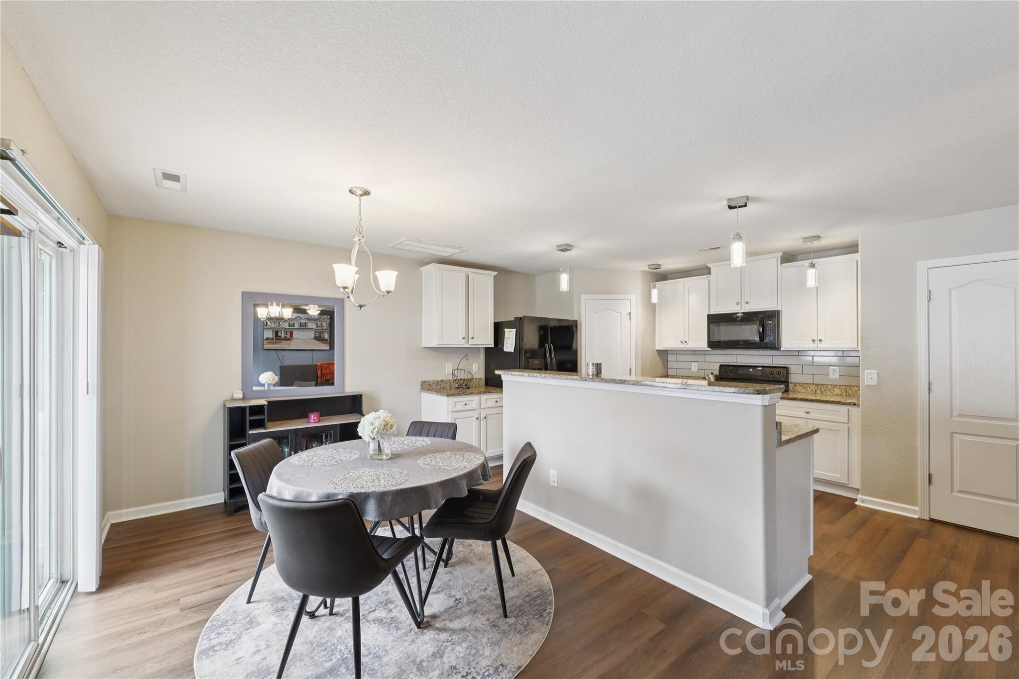 3337 Ellingford Road