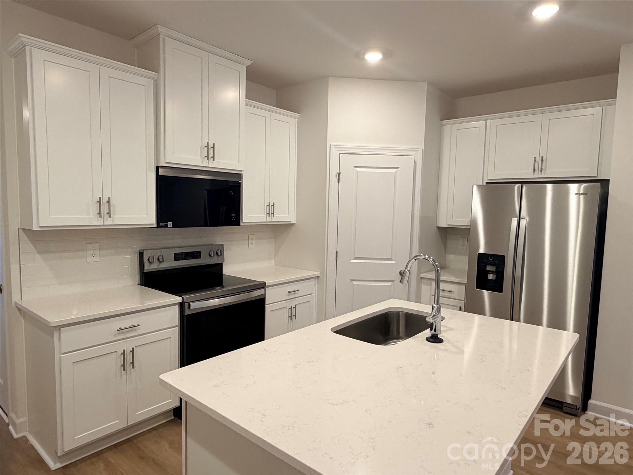 8112 Hidden Springs Trail