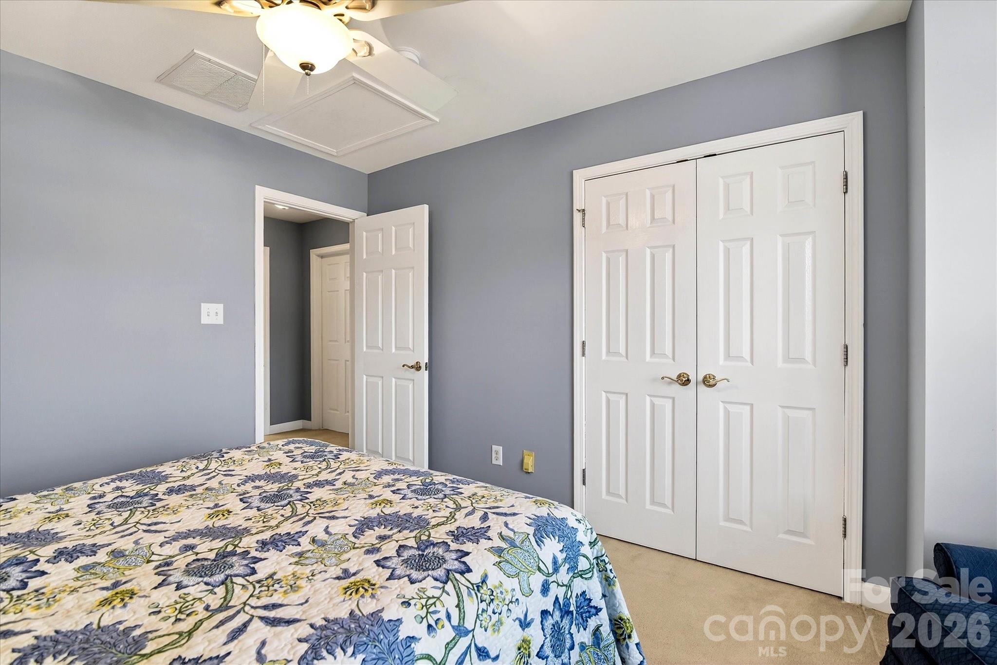 312 Valley Brook Lane SE