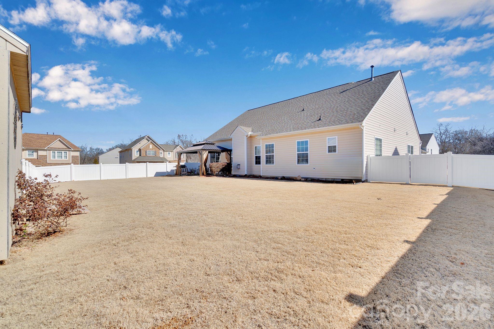 4444 Bravery Place SW Unit: 116