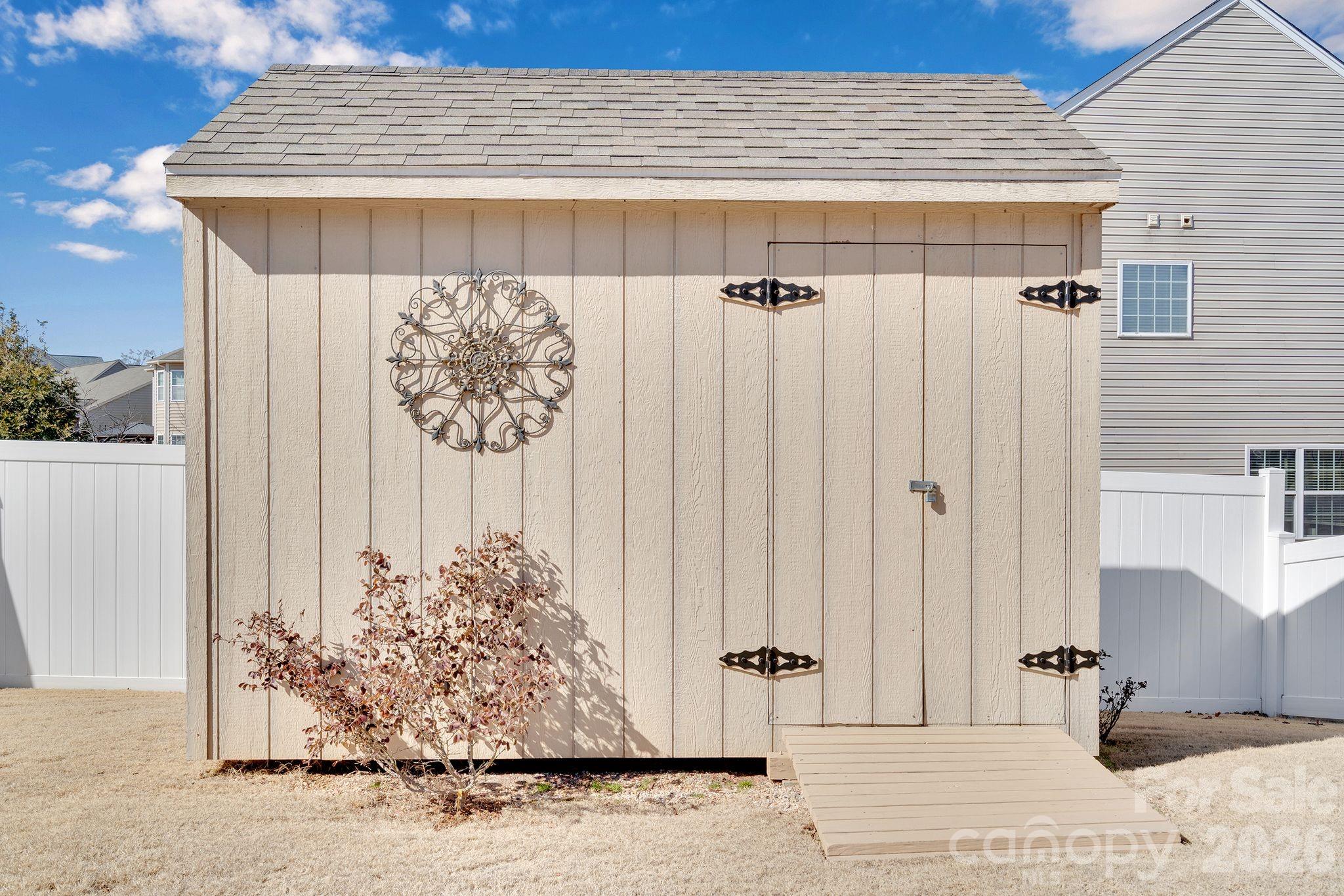 4444 Bravery Place SW Unit: 116