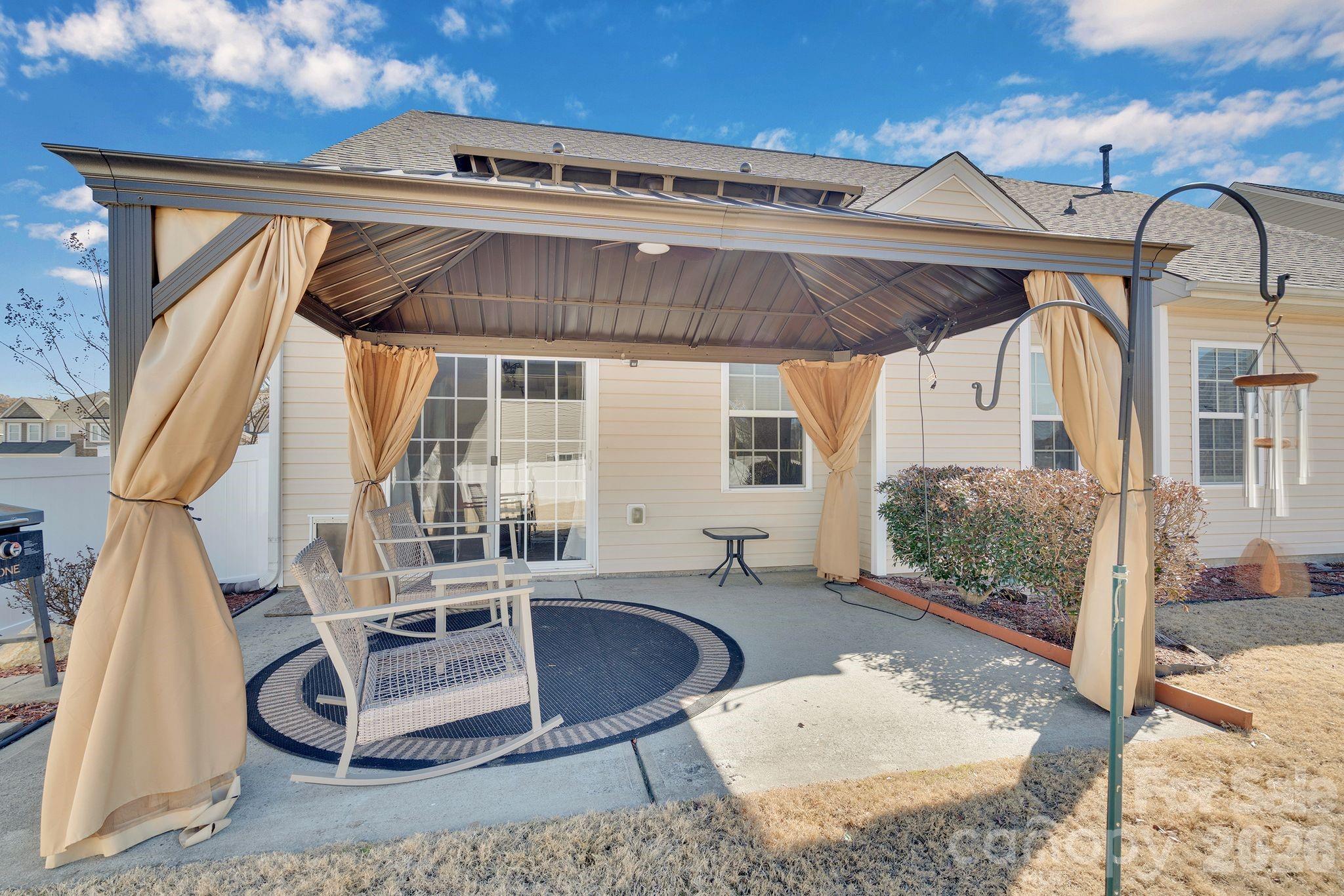 4444 Bravery Place SW Unit: 116