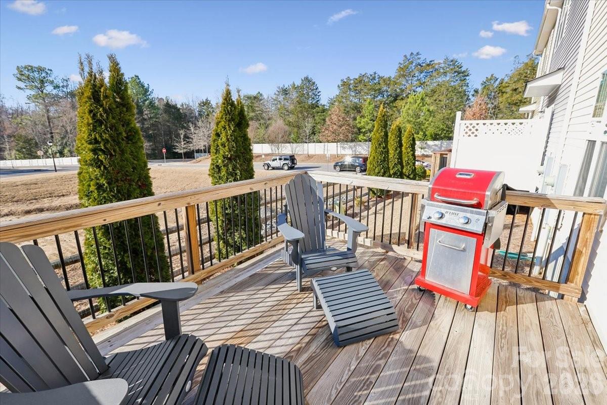 15249 Wrights Crossing Drive