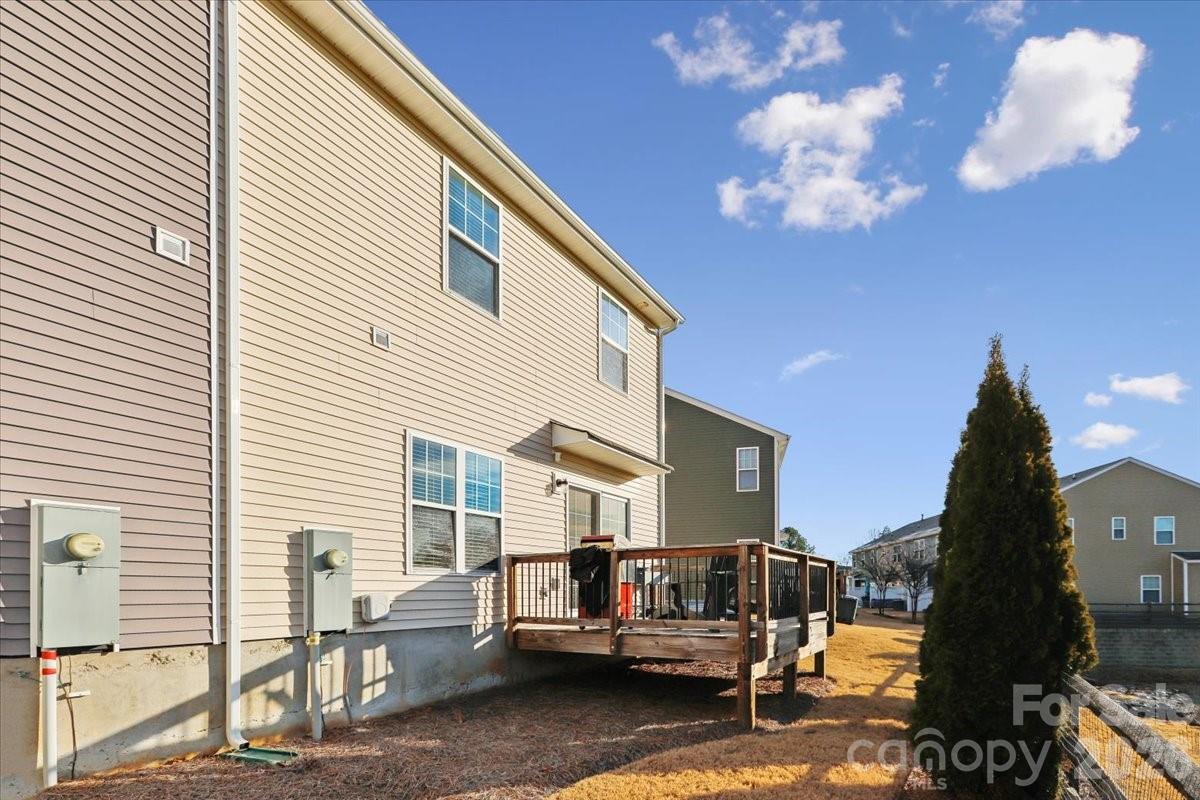 15249 Wrights Crossing Drive